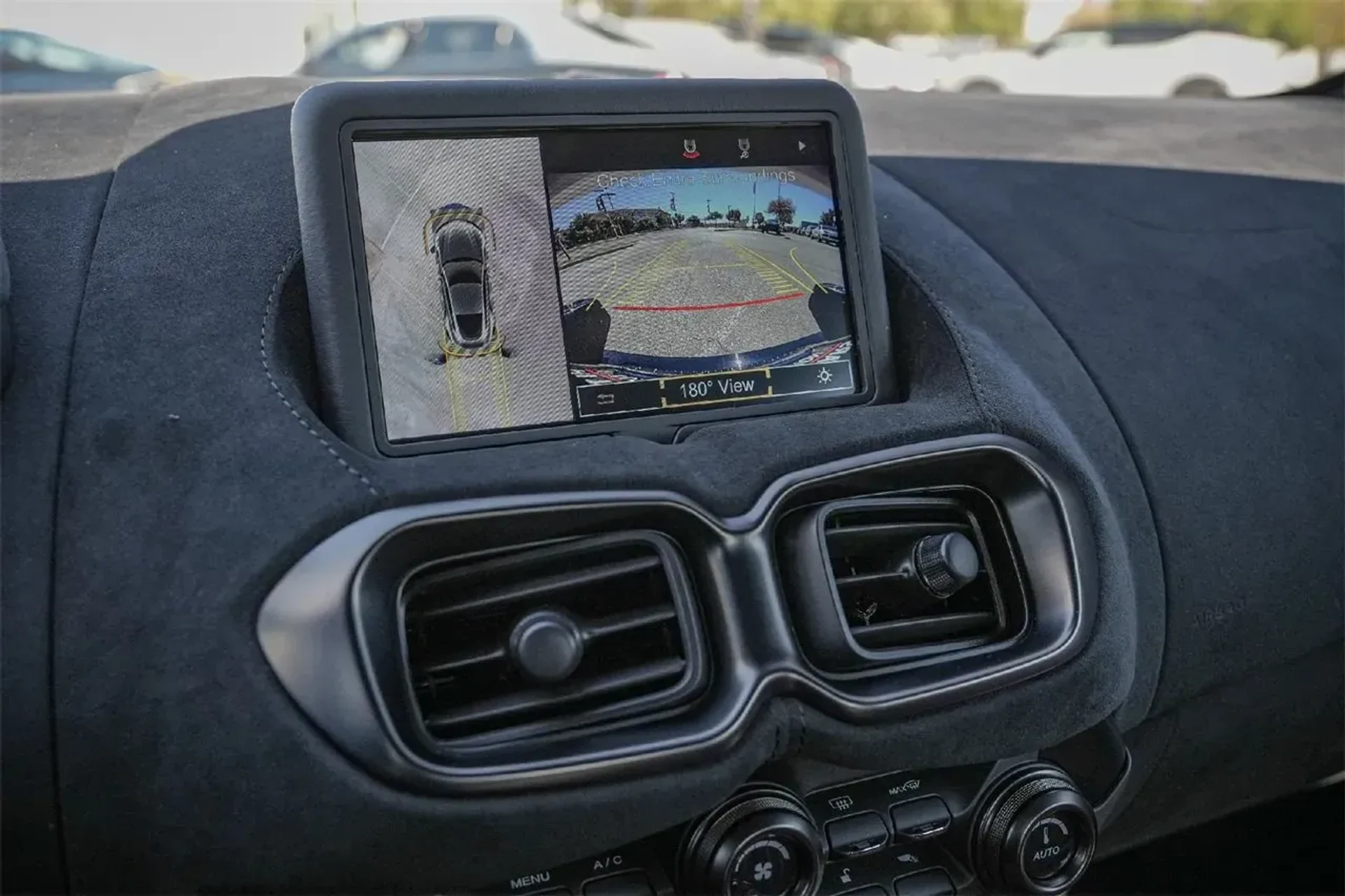 mph026_211412302_f207e57b5da24f1d990d02f76922b286_32450bc4f2