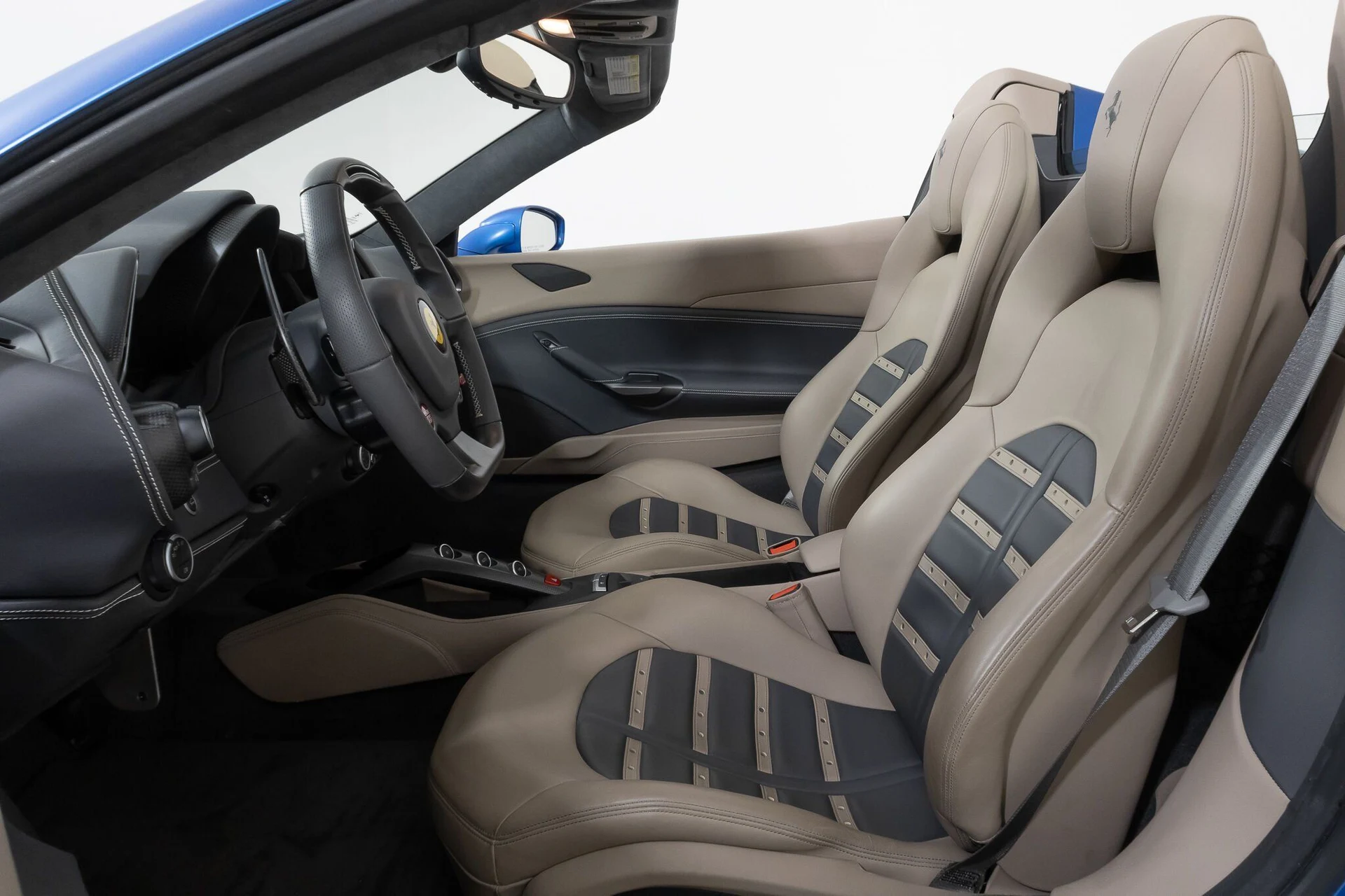 mph026_2117188260_1adb4cd490438ca9377f88d31d9cc9f3_6369c943f4