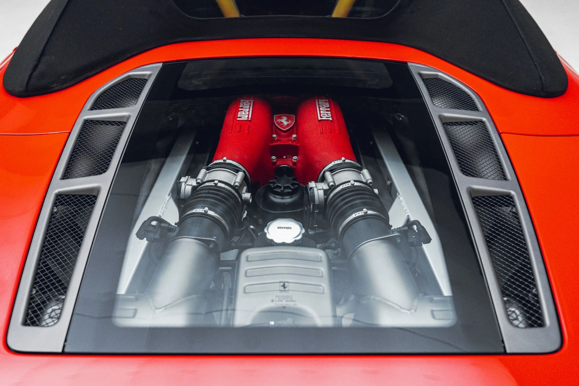 mph026_2131984413_Used_2009_Ferrari_F430_Spider_F1_1781914418_aa3cf3cc5c