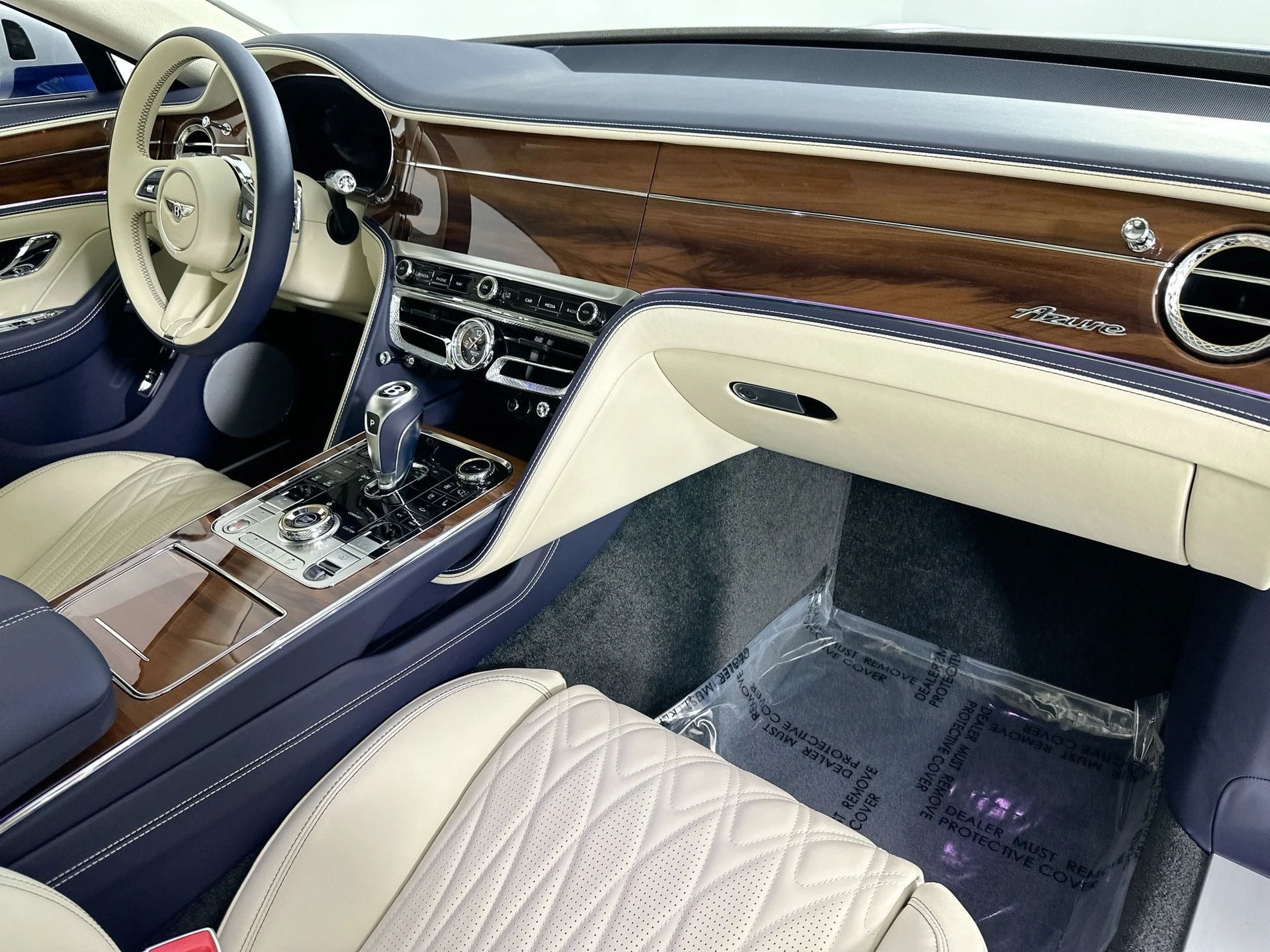 mph026_2132956769_27_d8c1ff48c4