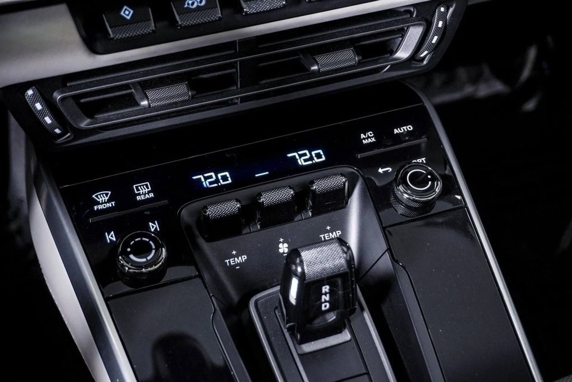 mph026_2134559019_4257b201d8d26b2ba557976cd617168dx_214c2671f9