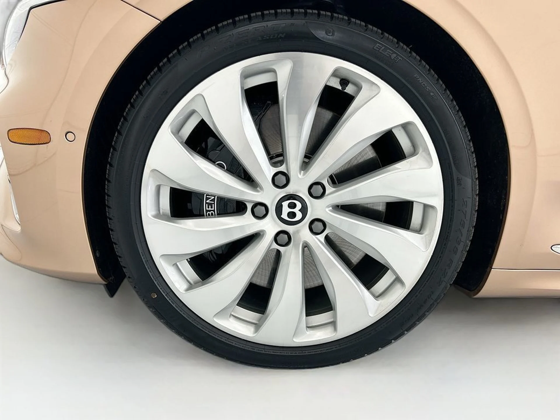mph026_2138010460_new_2026_bentley_continental_gt_azure_8119_22999709_27_1024_e9028b197c