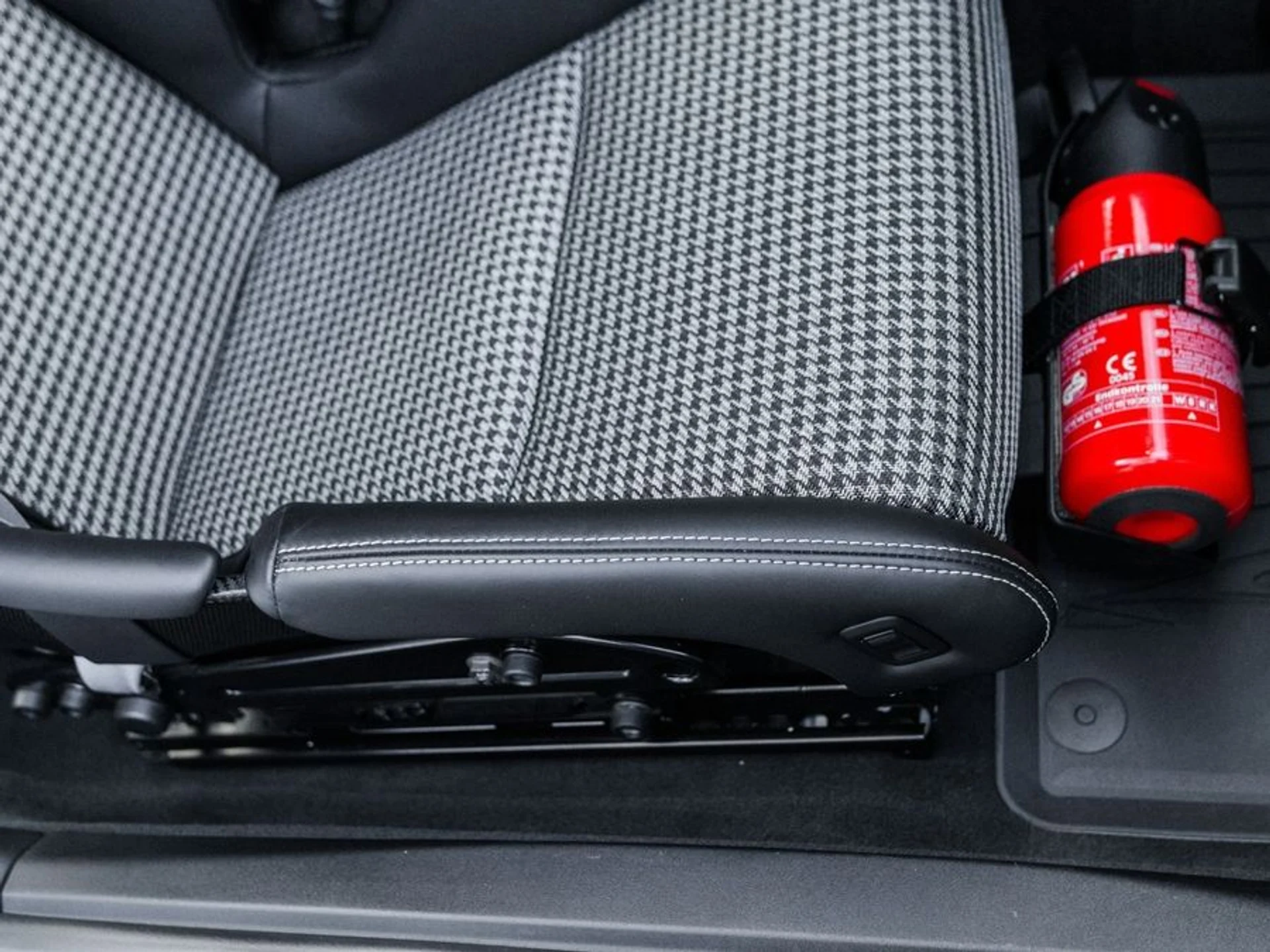 mph026_2142365880_b2db32a8_5447_44cd_b7e7_12ff53b73db6_3f5e31a324