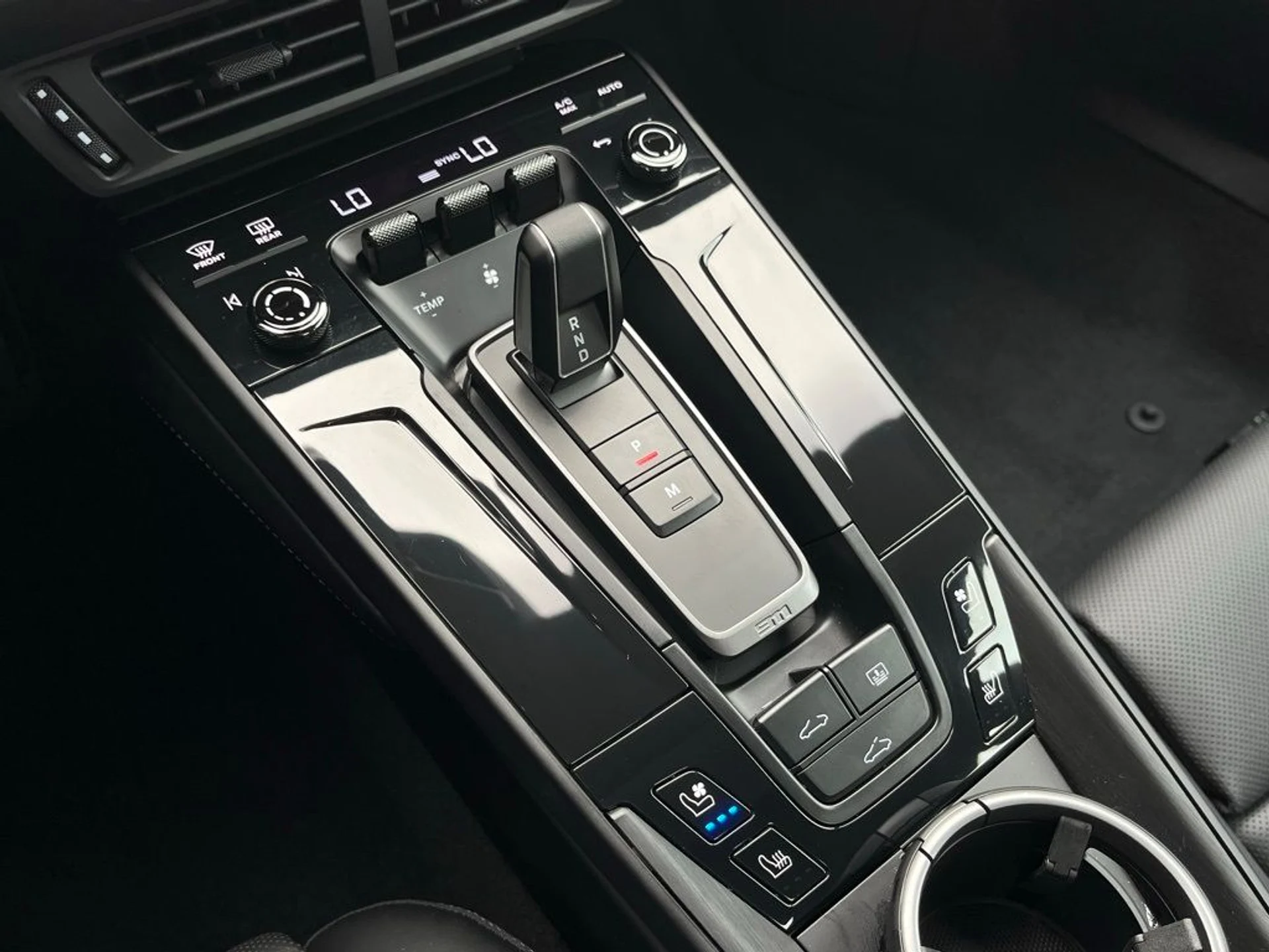 mph026_2142702089_267a57dfd29eb95c6da5a64bd3533519_db256f370c