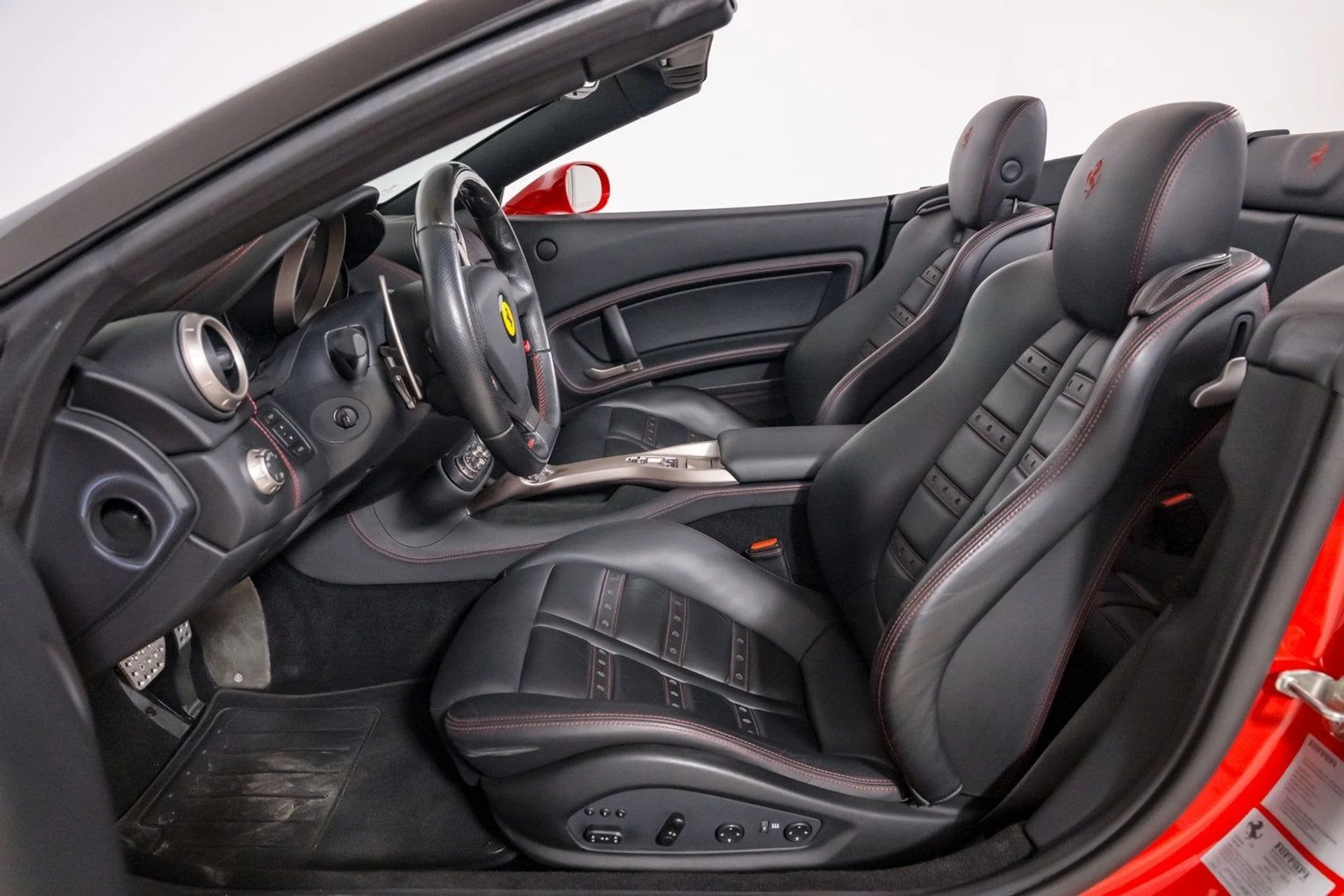 mph026_2147083126_b72624a8d9424b19bb8ba26fb48a8727_3665f5ad39