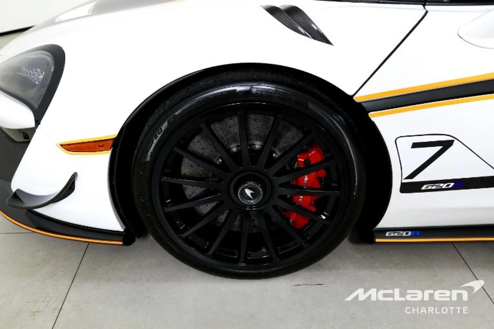 mph026_2150491349_Used_2020_Mc_Laren_620_R_b27da7c13d