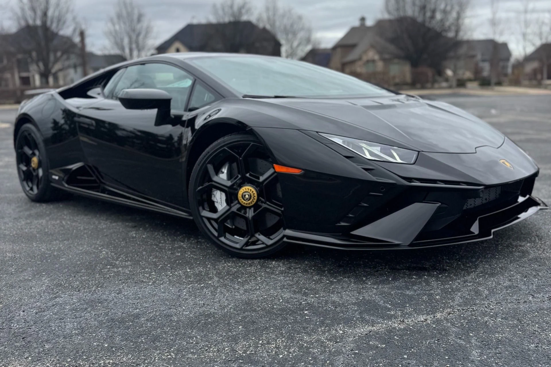 mph026_2150803383_Used_2024_Lamborghini_Huracan_Tecnica_1749685909_2a1216dcdf