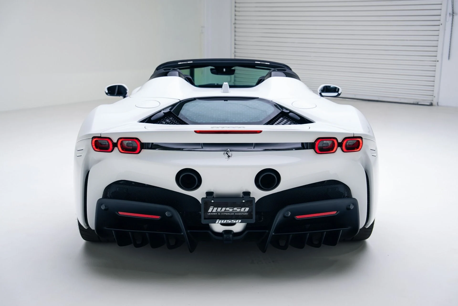 mph026_2153160898_Used_2024_Ferrari_SF_90_Spider_1764978674_e15457371e