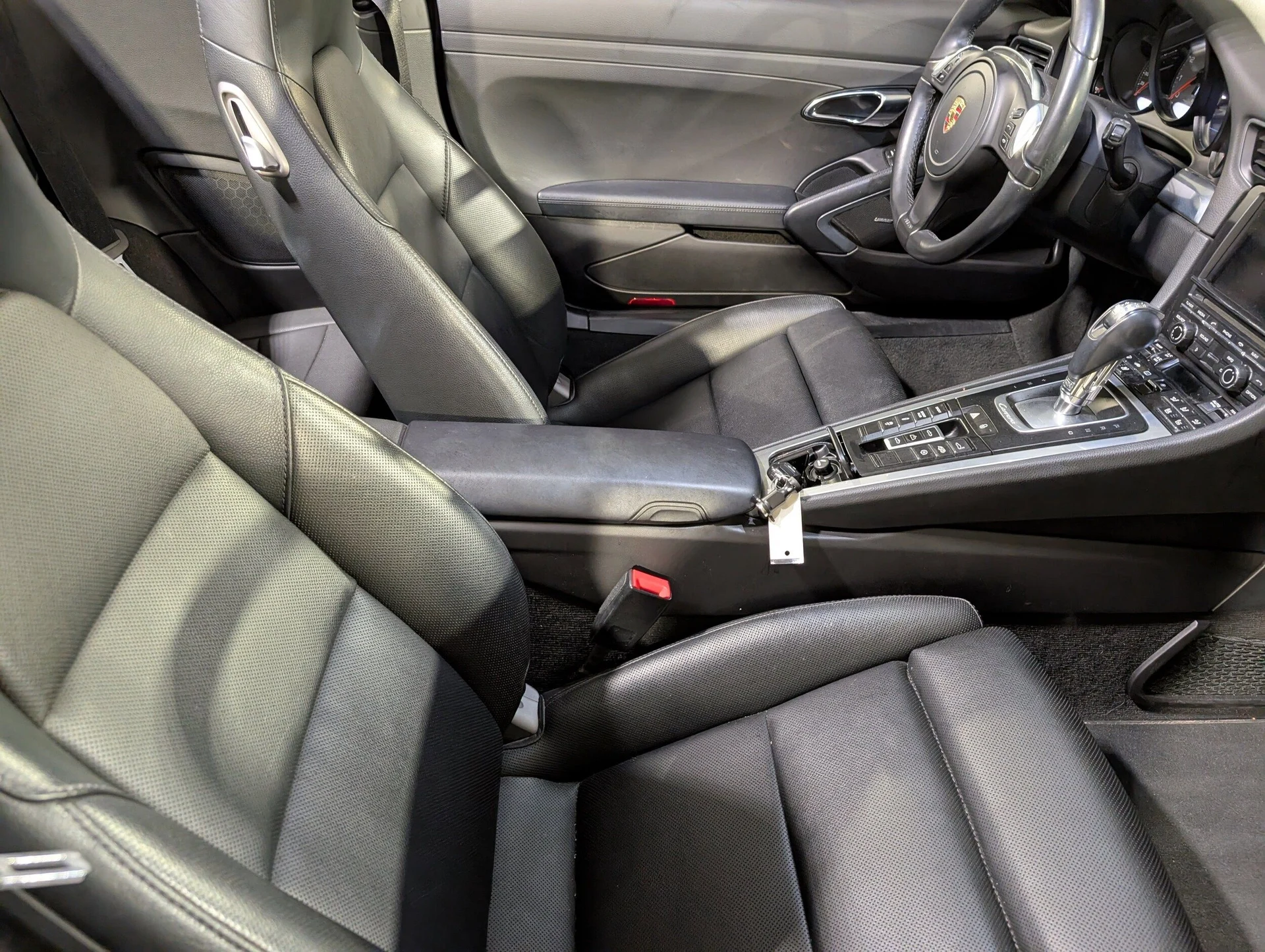 mph026_2154627549_4a3b7fb57b22e2f030089e6834148b8ax_848c7f11e6