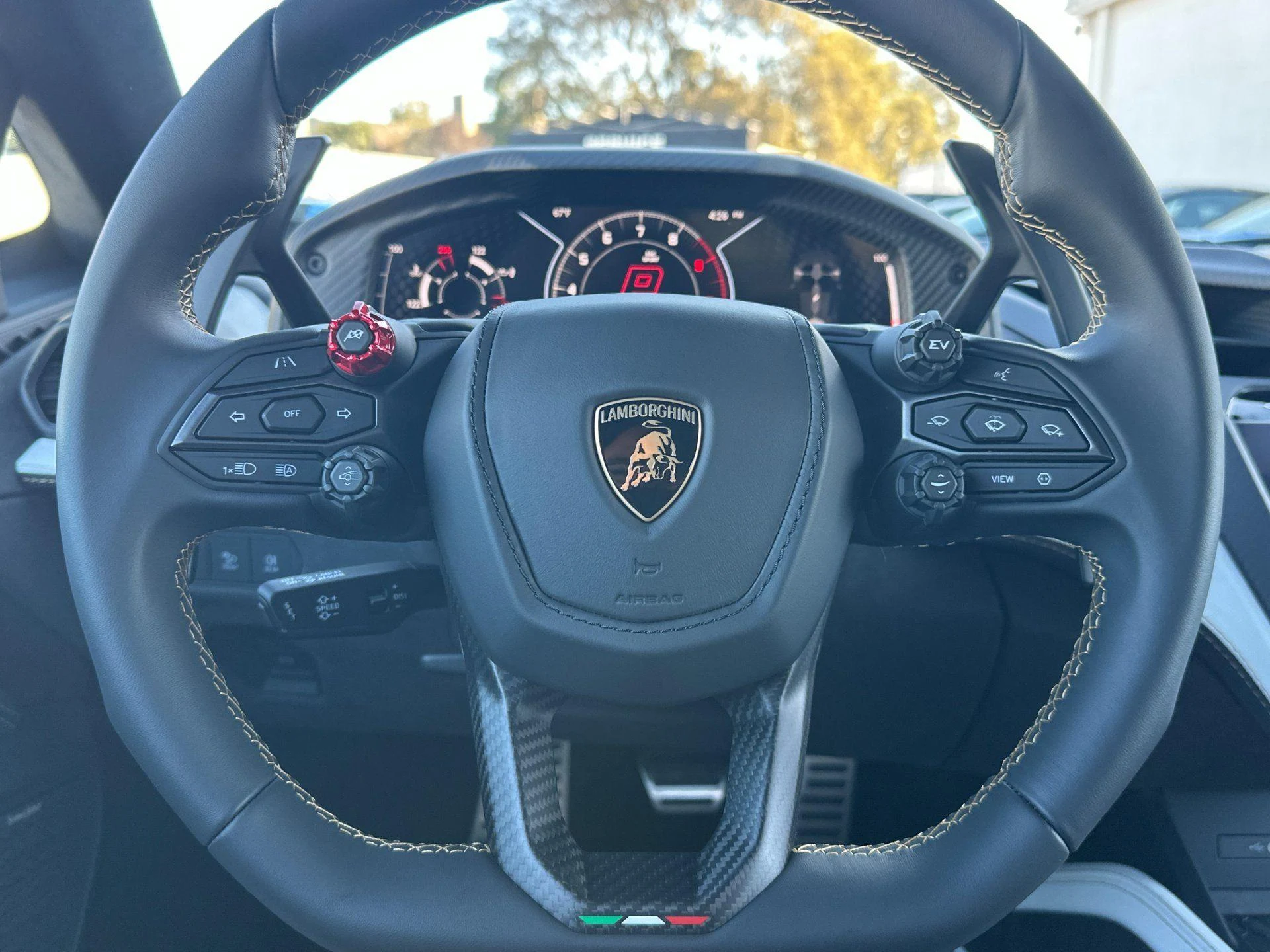 mph026_2157554043_New_2026_Lamborghini_Revuelto_1776759418_3b9dc7078d