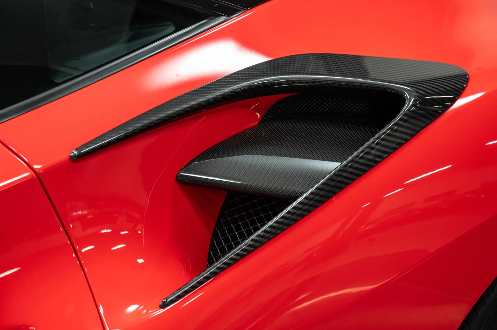 mph026_2163281966_Used_2016_Ferrari_488_GTB_1747692594_ed0a7aabed