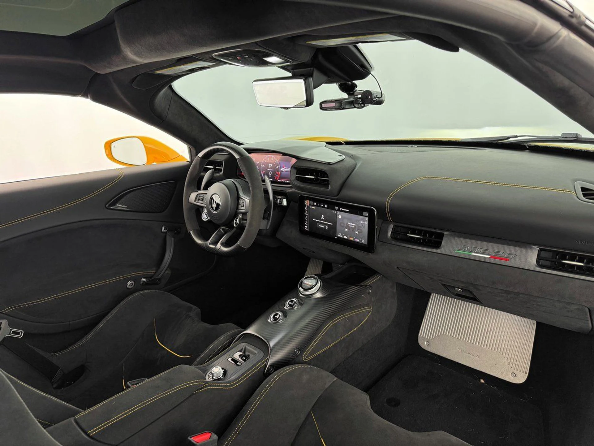 mph026_2166470577_a2c312f58e4e54c783d77f8b259b09c4x_5190df22c1