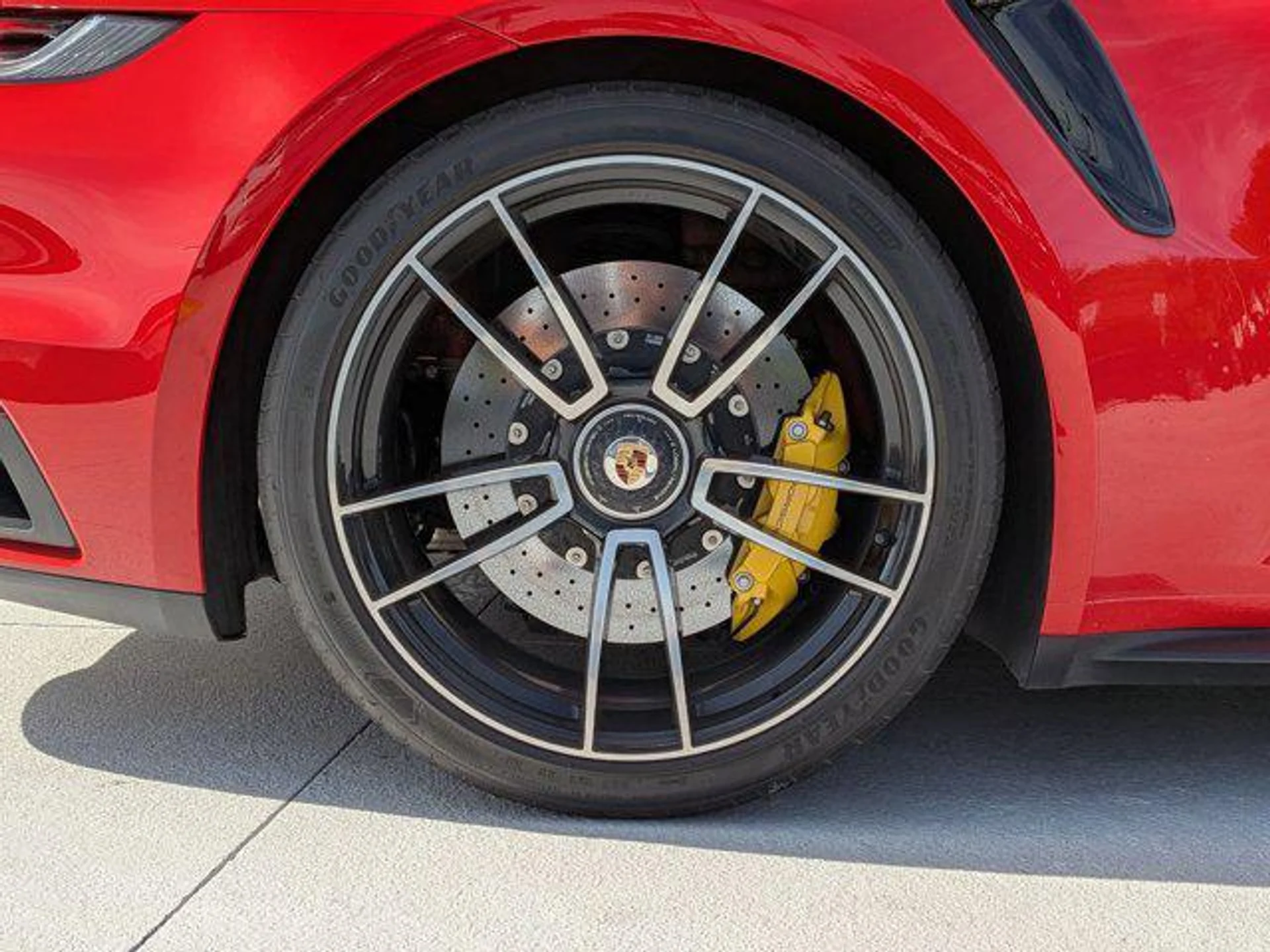 mph026_2166993764_gh2_Fi0ie_Qpewnn75_ENE_Qh2v3v_IM_5b170a2528