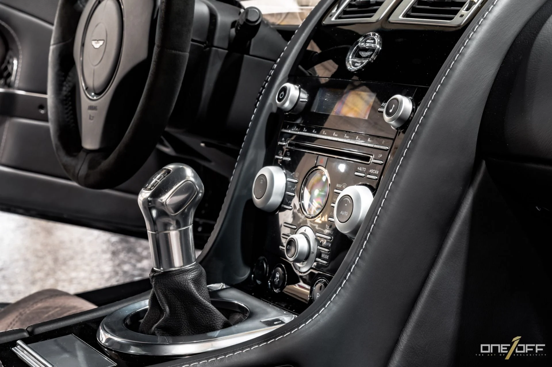 mph026_2168154851_Used_2011_Aston_Martin_V12_Vantage_Carbon_Black_6_Speed_in_Immaculate_Condition_1756349737_f259cb19f9