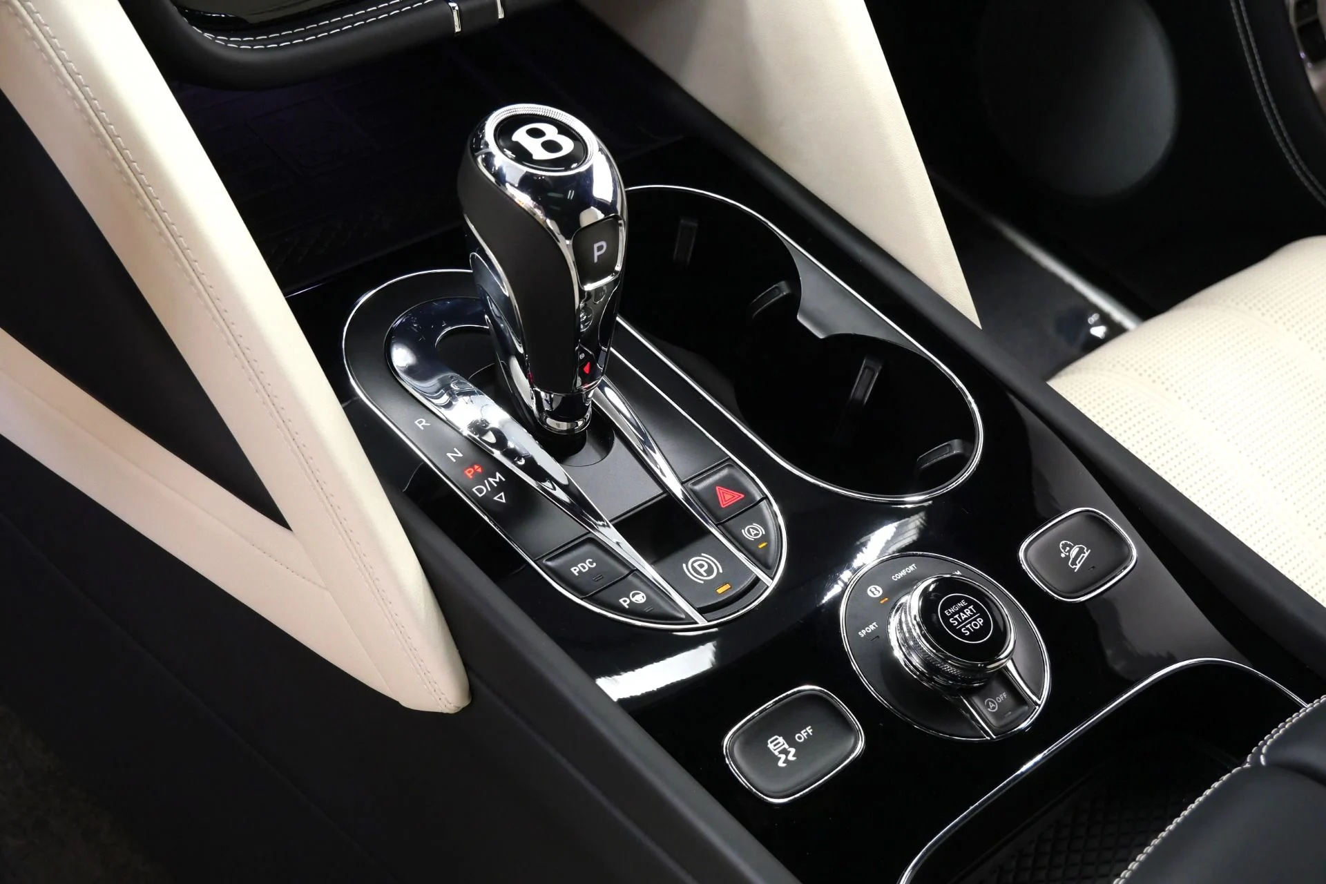 mph026_2171066952_Used_2023_Bentley_Bentayga_V8_Touring_Specification_Front_Seat_Comfort_Specification_1783533314_5954fdbbe5