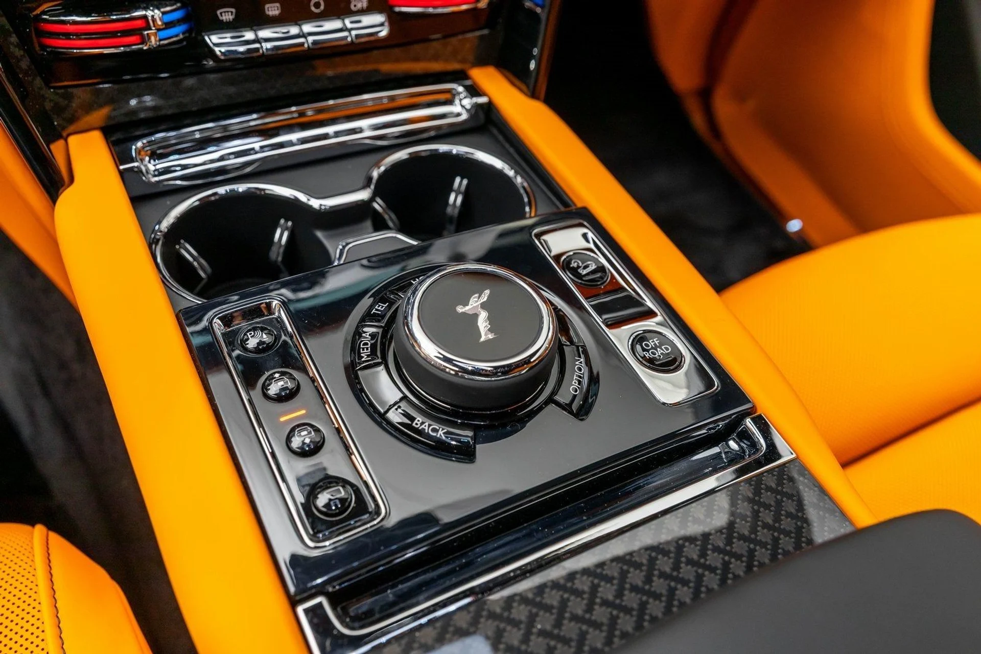 mph026_2172173735_27_d4ccd50396