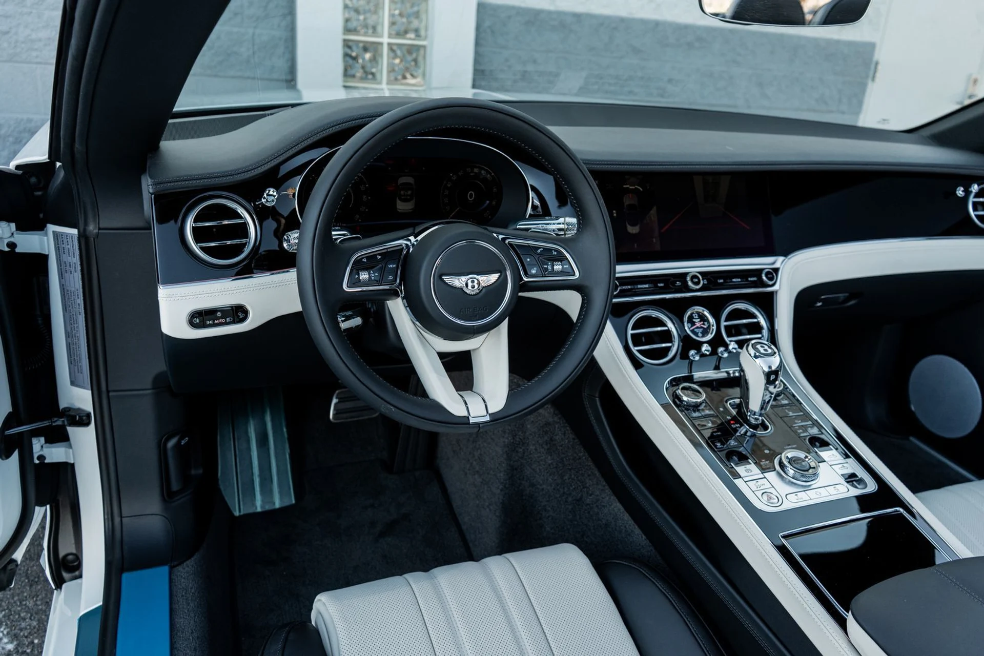 mph026_2174948732_7634e561_2ed0_4065_98c3_05a2ec37c74f_b25a7536d9