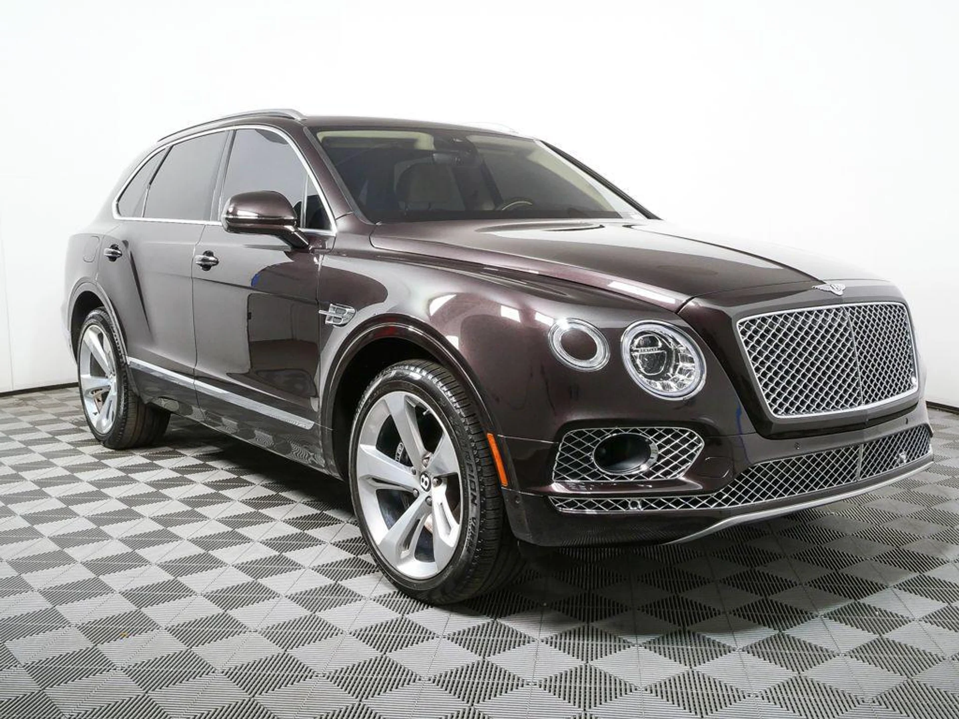 mph026_2182362960_v_Aoawv54_Yr8olvpriy81g_J_Hwxl_A_a5655415e5