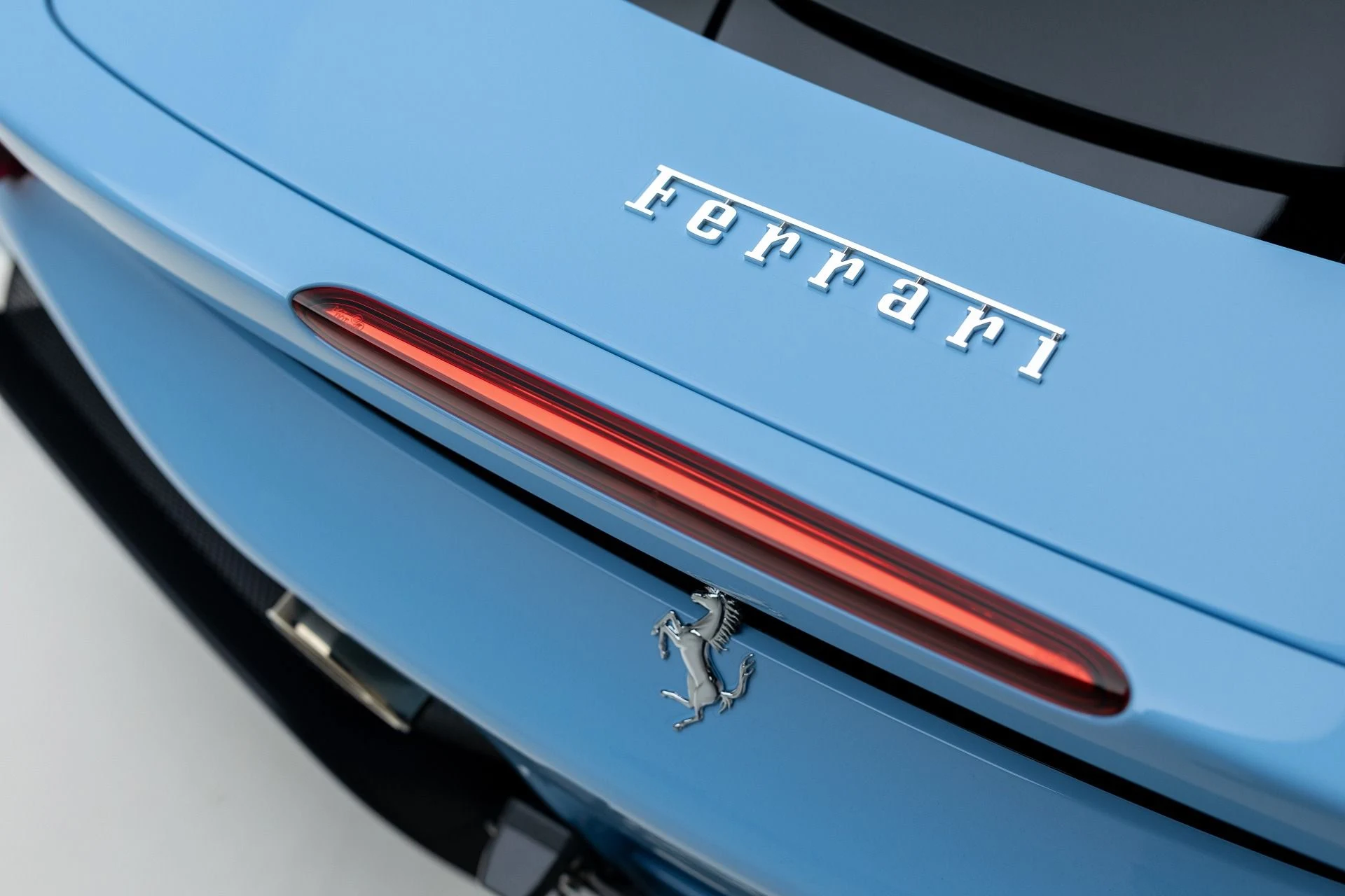 mph026_2186885573_13031_p27_l_305d6c0500