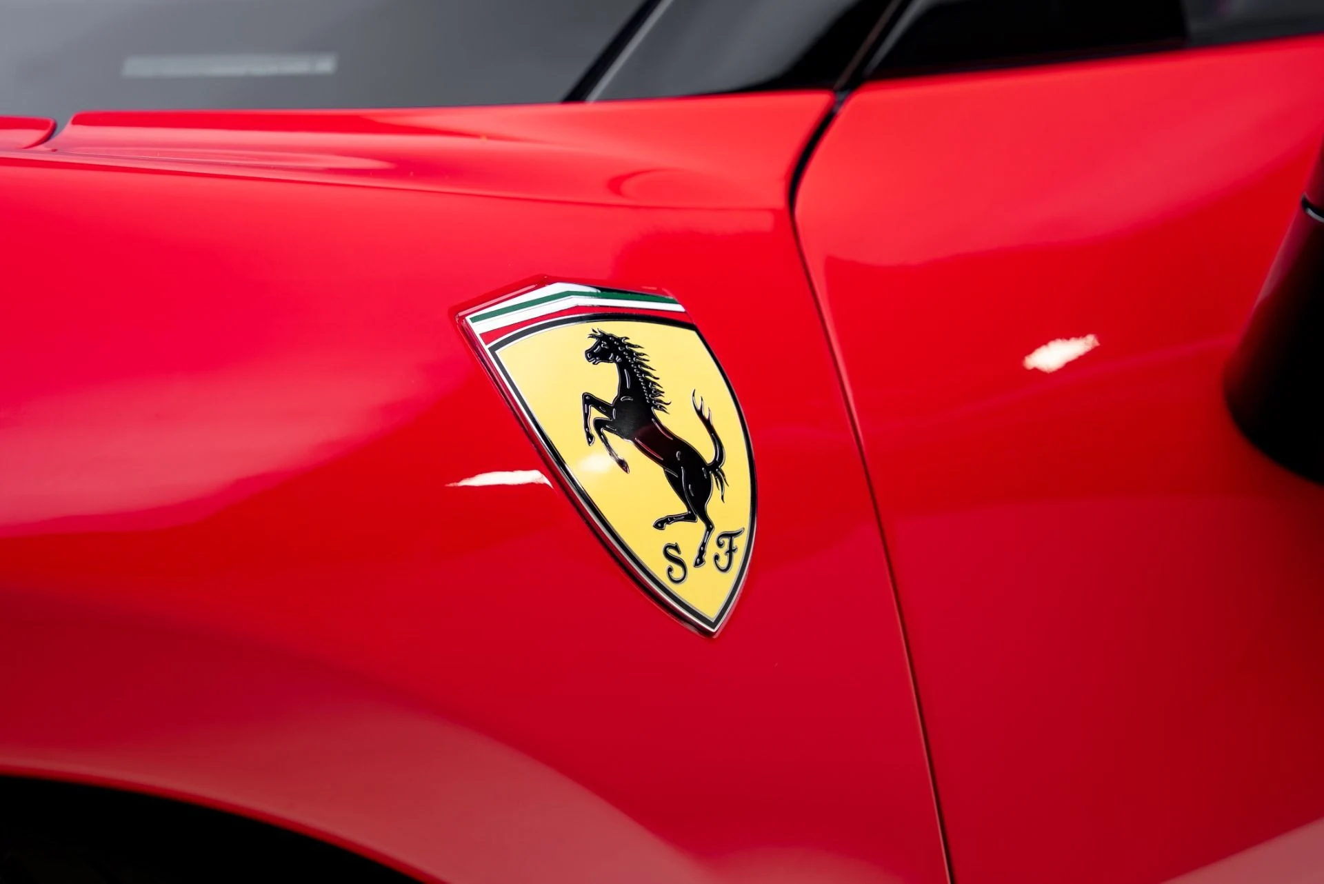 mph026_2187528078_Used_2023_Ferrari_296_GTS_1776370037_b0eb110abe