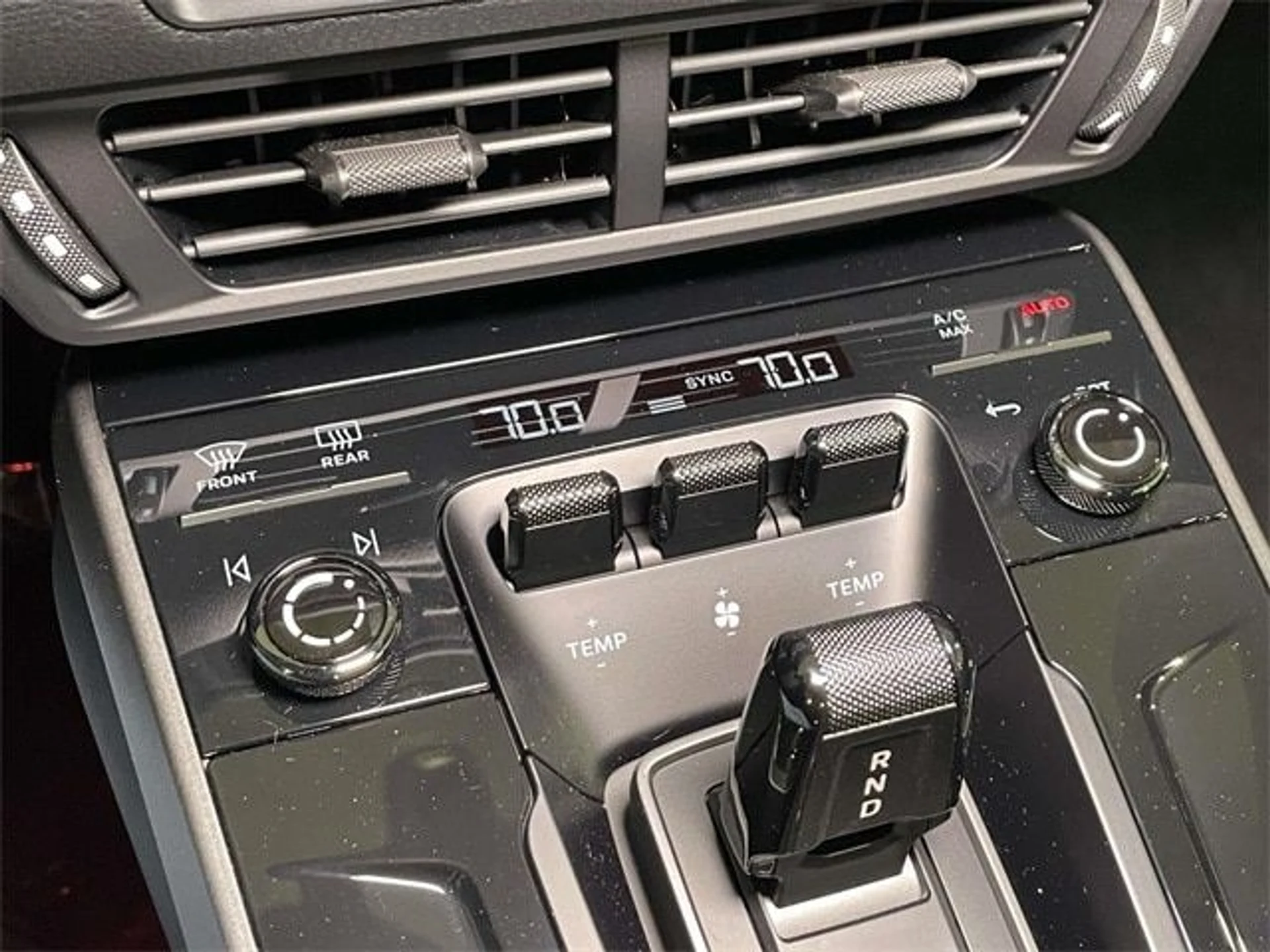 mph026_2191558656_350a91f6a21f8b155bd07368195f1038x_df1f309227