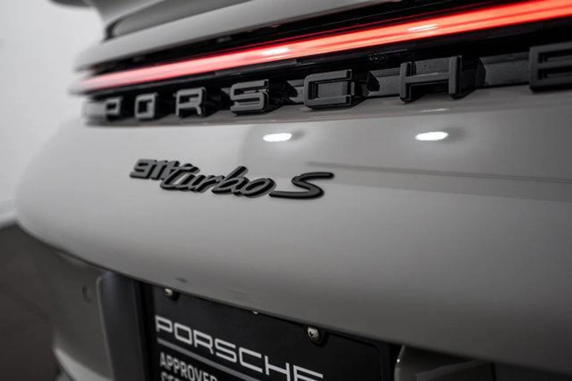 mph026_2191834374_Y6_Tem4_GT_Xv_Hrv_Qk_BAZ_Lk_P_Ztn_Ugs_964b2fa1c6