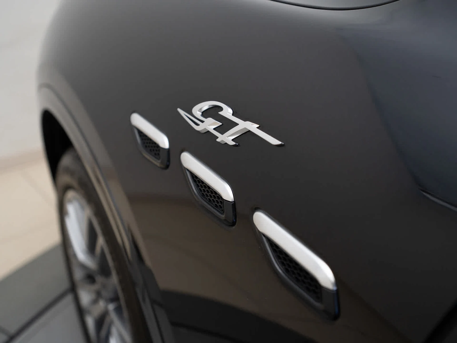 mph026_2192384782_825112bbc8e8e887049061c90615658ax_312900971c