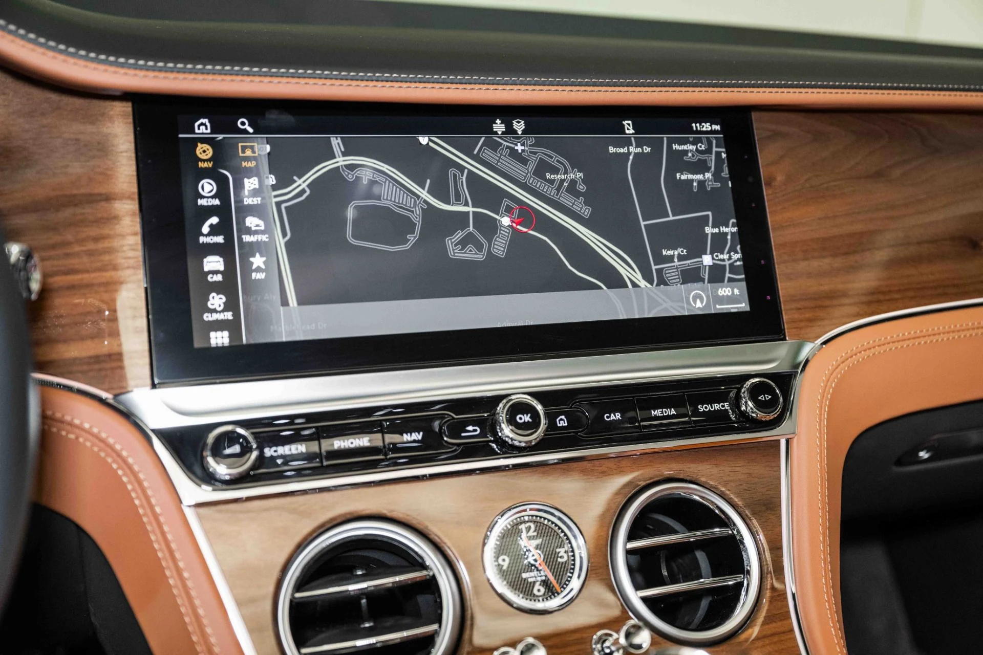 mph026_2199990856_Used_2024_Bentley_Continental_GTC_Edition_8_1743689884_d8123bdc3b