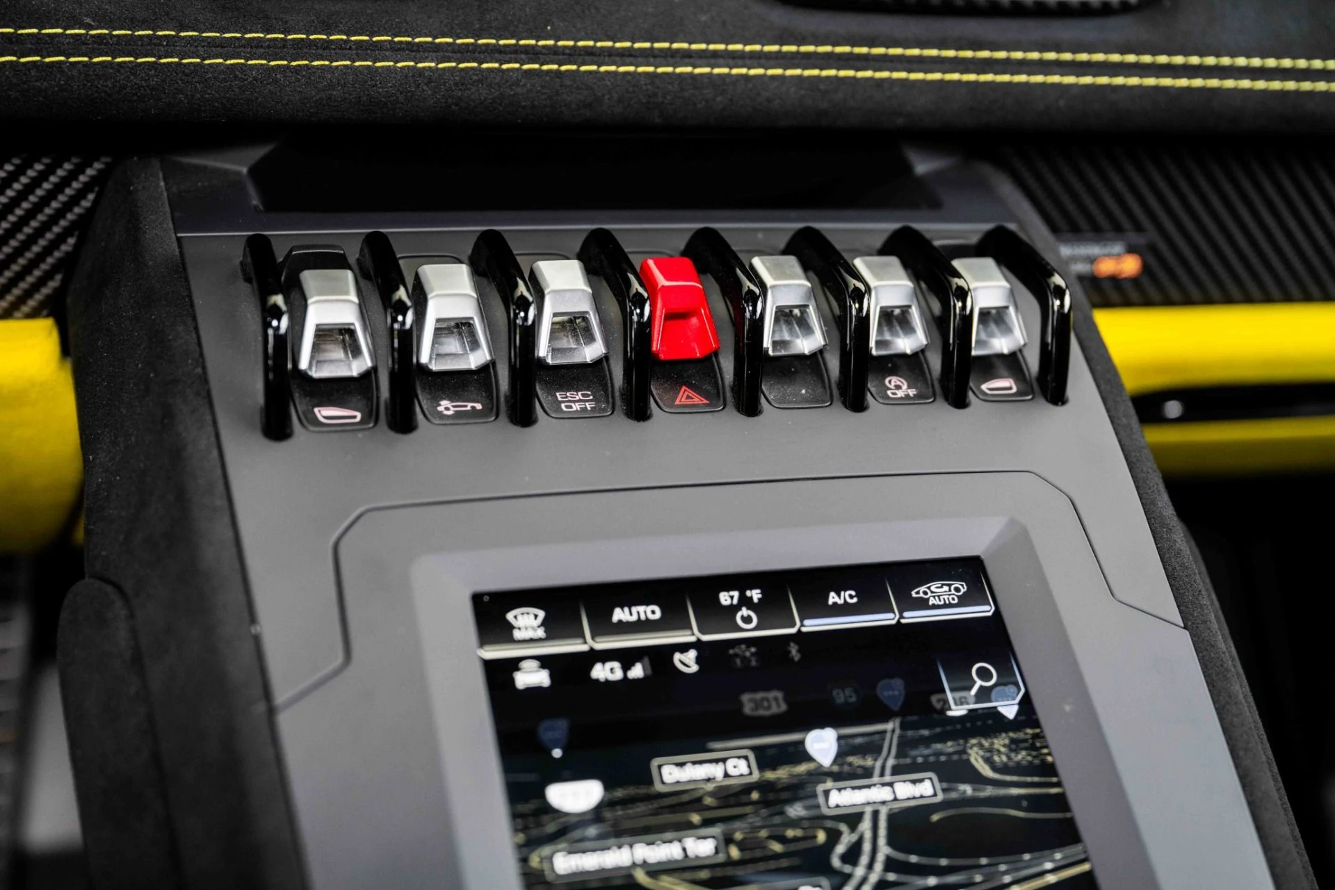 mph026_2203647272_Used_2022_Lamborghini_Huracan_STO_Coupe_1765561049_9ca930ddd6