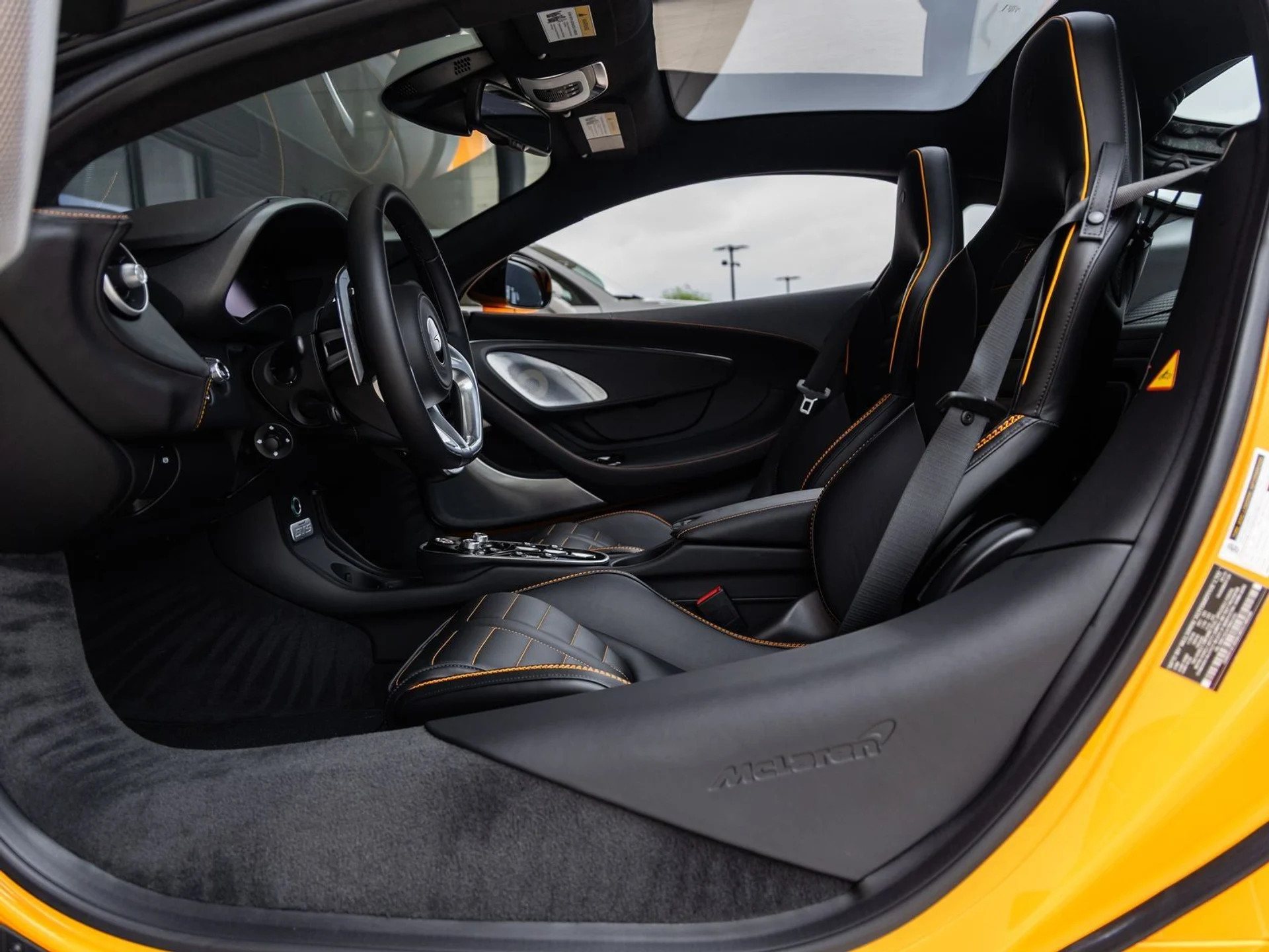 mph026_2209903317_27_767598e8d0