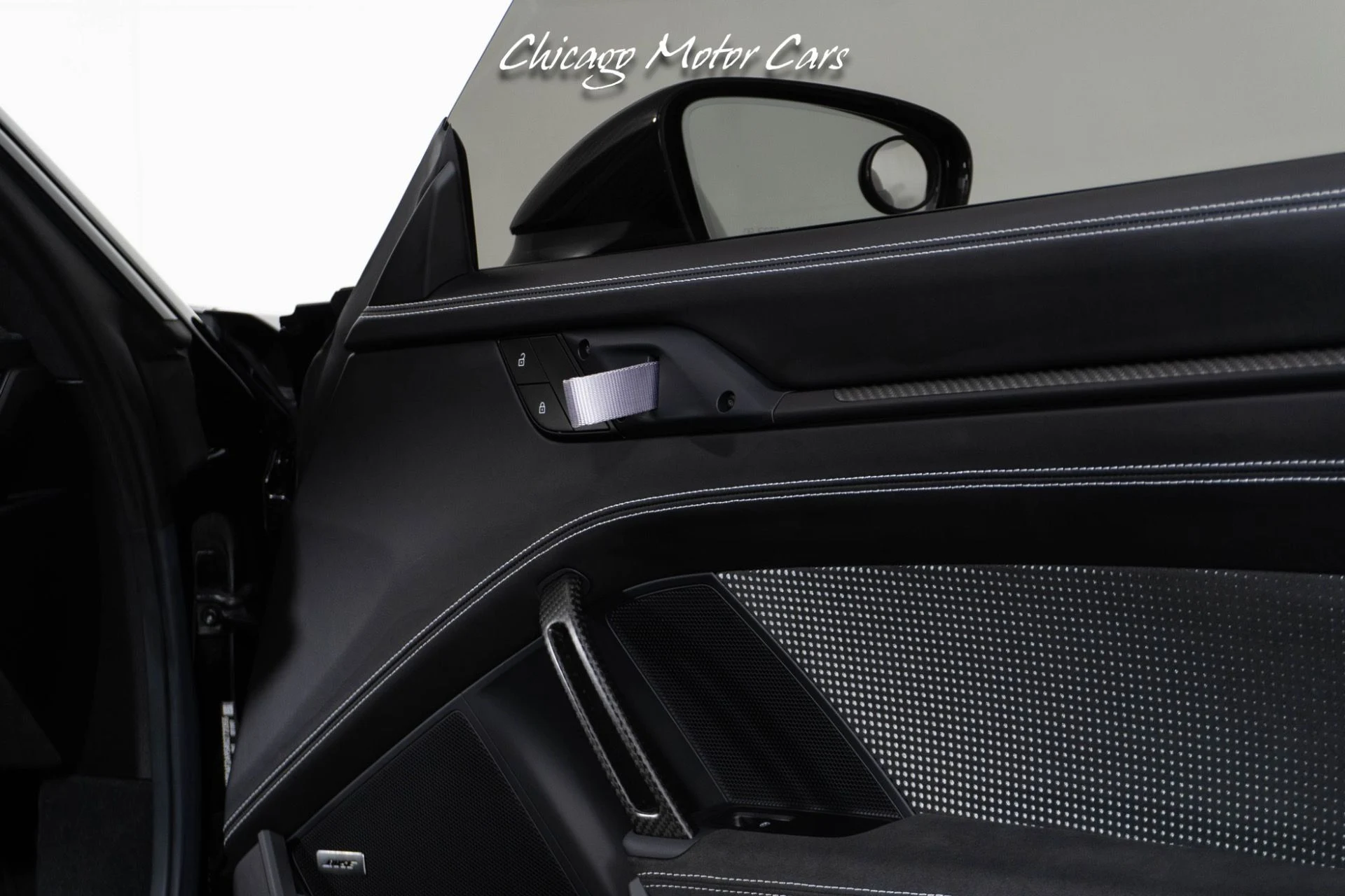 mph026_221141867_13199_p27_l_9a5fa33785