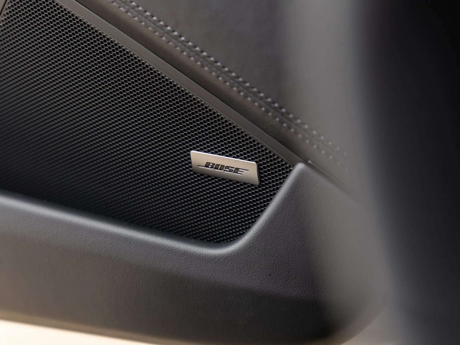 mph026_2217084366_27_2b93ca061a