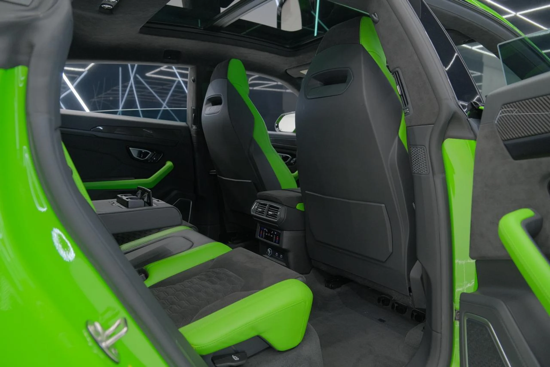 mph026_2220139431_2e5212cfb5e72aec4d52595f24a85d5c_d92bf8ae03