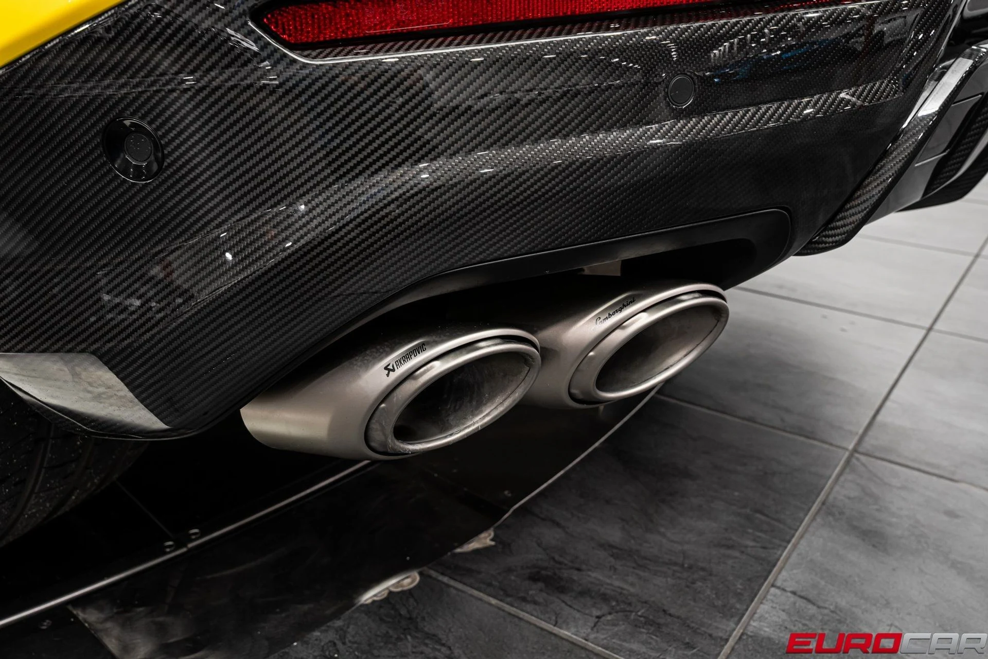 mph026_2228075866_image_27_93685f1943