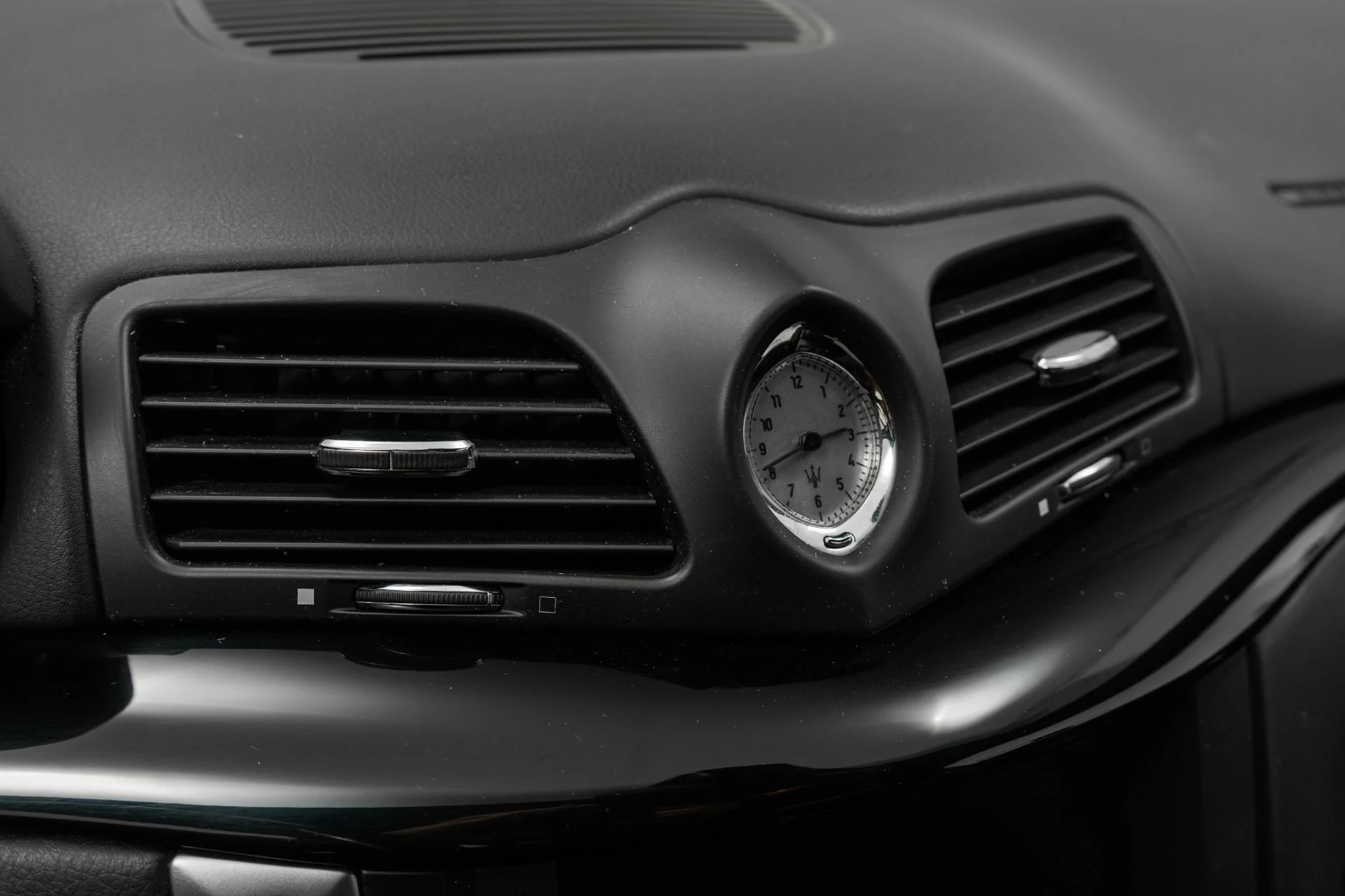 mph026_2228226552_Used_2012_Maserati_Gran_Turismo_S_Great_Sounding_V8_Neptune_Wheels_Bose_Audio_1760125207_a58497e1f6