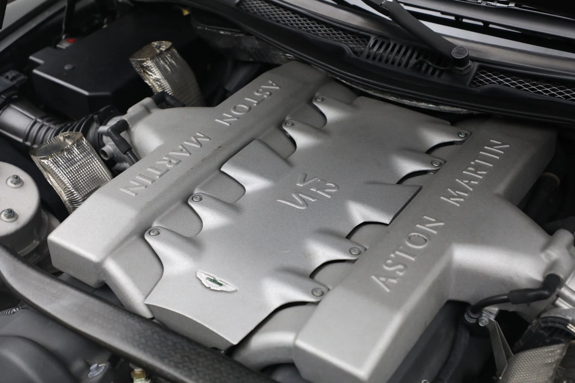 mph026_2236845968_Used_2006_Aston_Martin_V12_Vanquish_S_1792851745_55117247d1
