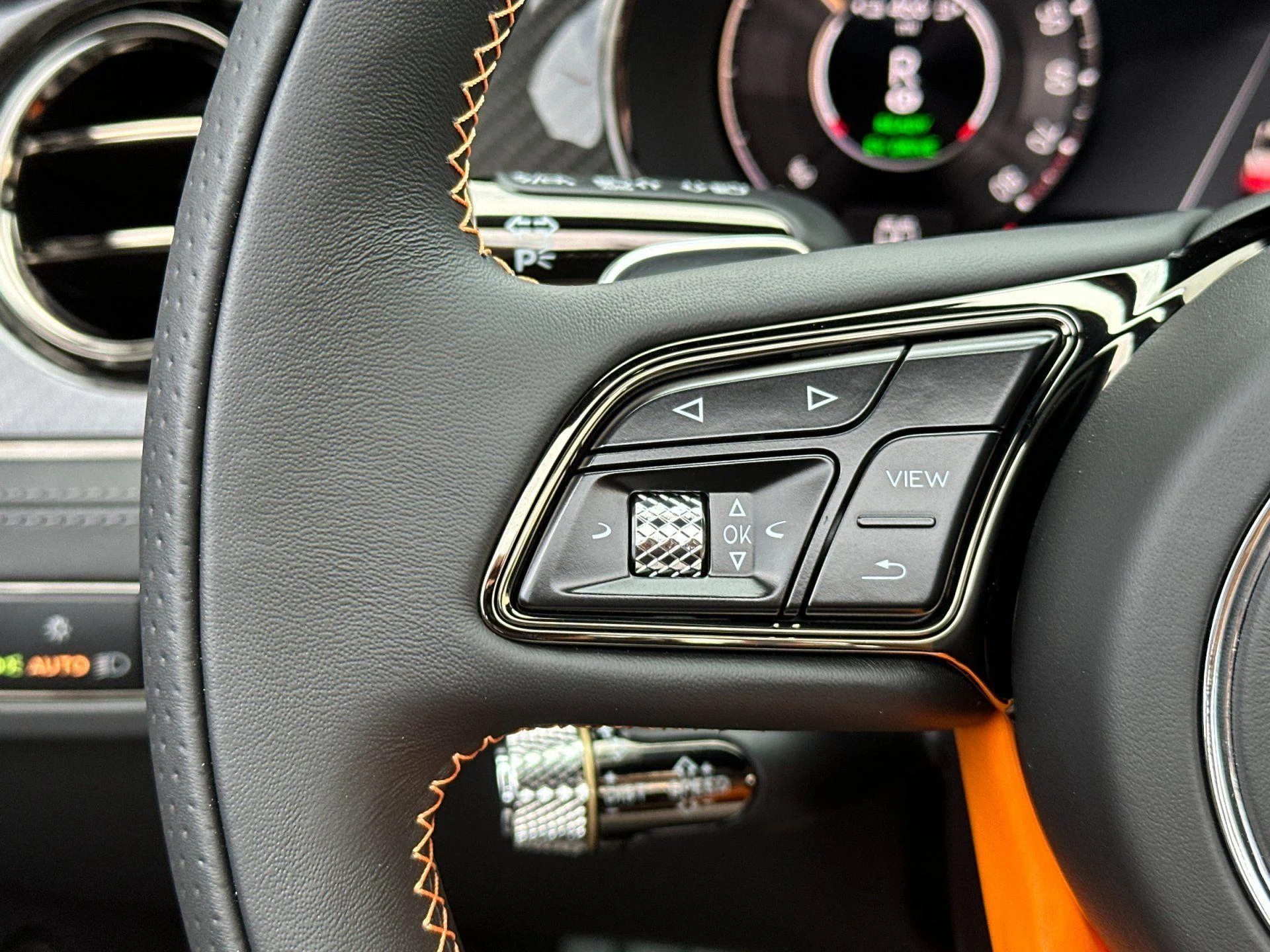 mph026_2245726769_New_2026_Bentley_Continental_GTC_1772012900_f5020a0515