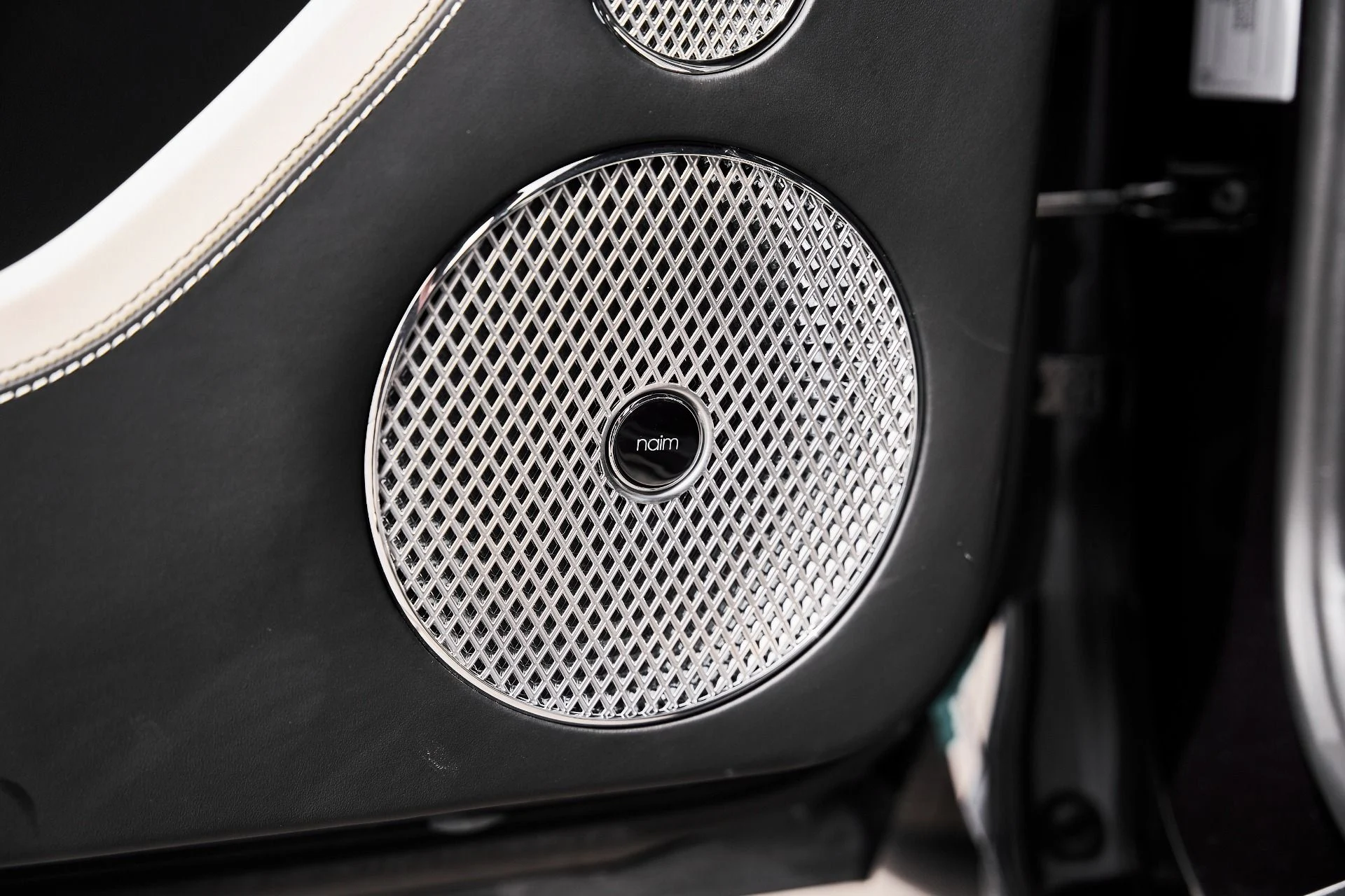 mph026_2246211087_Used_2025_Bentley_Continental_GT_Speed_1777077737_f20e60c7ea