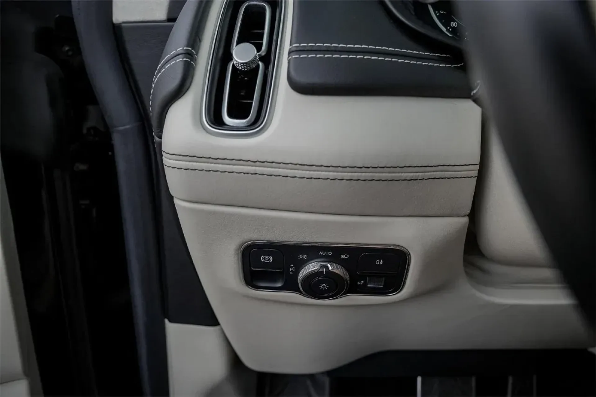 mph026_2249106728_936a1bc89dfd456eab34ea23c0291143_f40013e712