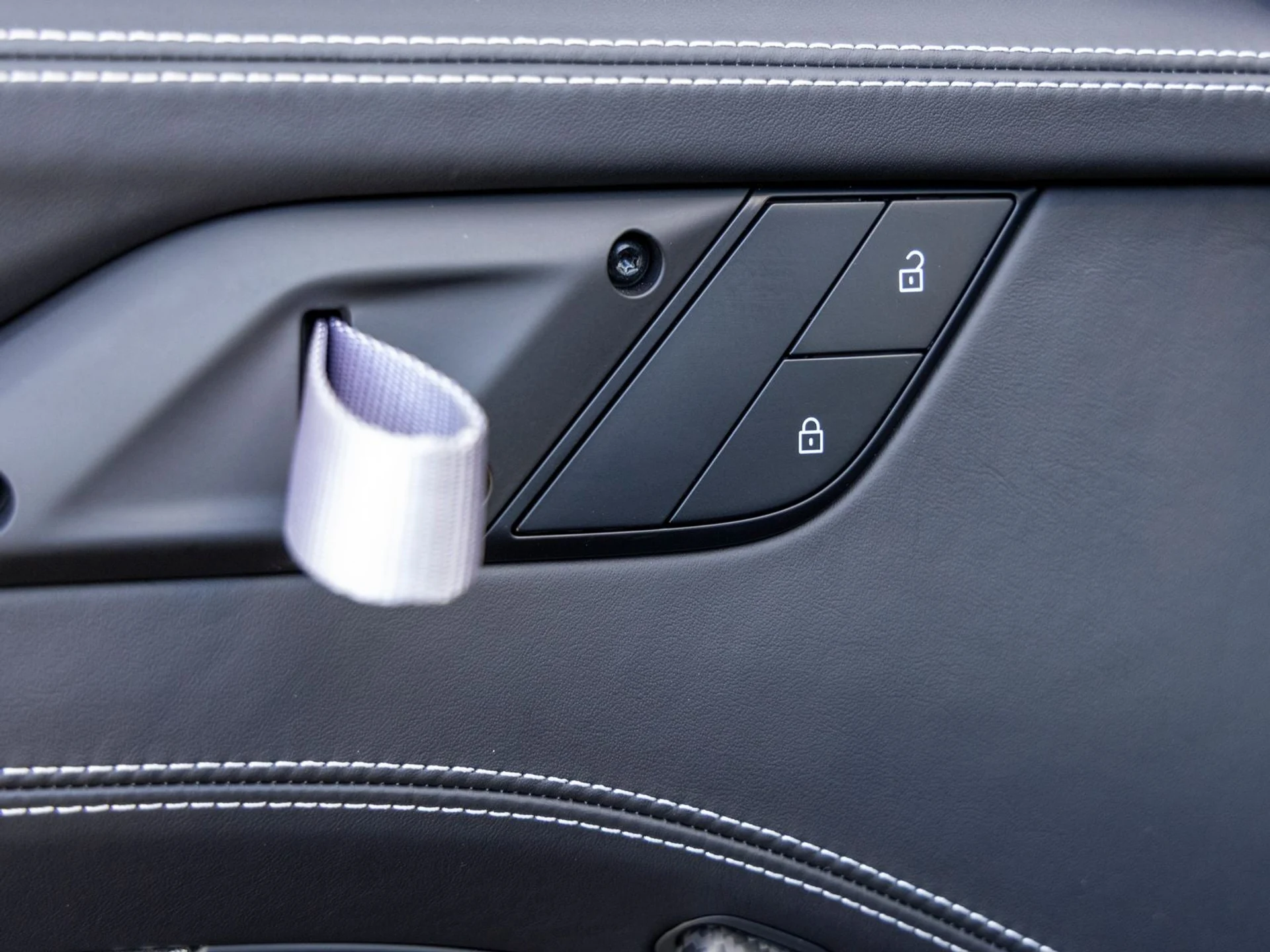 mph026_2253181060_27_ac1b6bfaa8