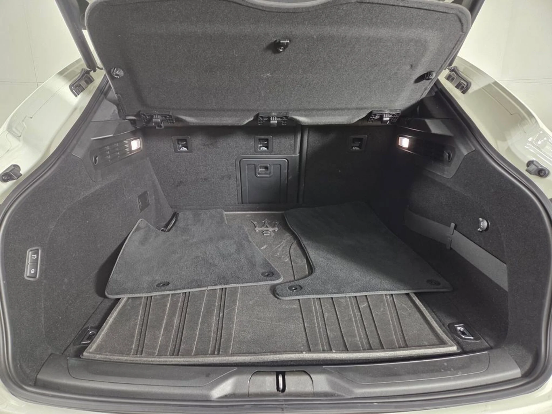 mph026_2253181810_679ecc14495d08104ba2ede4a1d8a829_7ac55bb13c