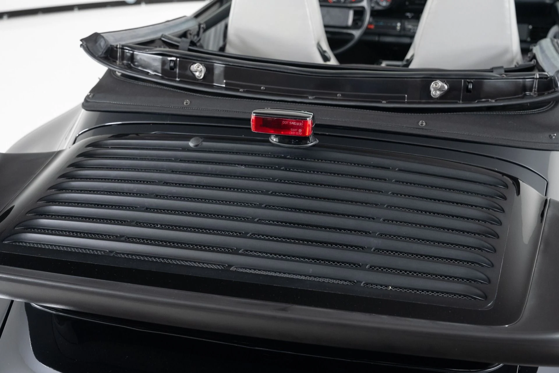 mph026_2254278963_Used_1987_PORSCHE_911_Turbo_1710374619_cd5a52201e