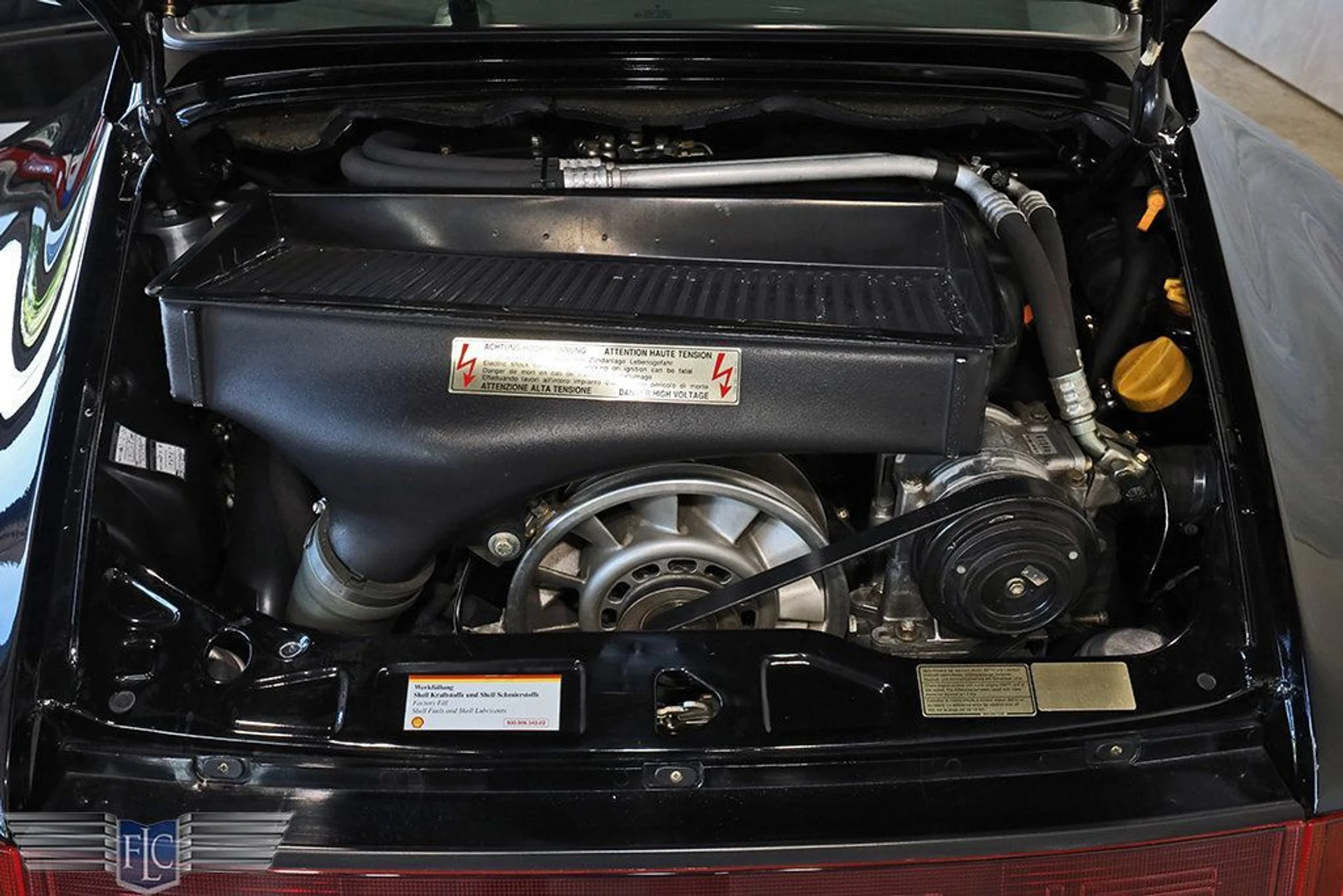 mph026_2259225984_used_1994_porsche_911_turbo_2drcoupeturbo_9689_22929286_27_1024_26ae35364d