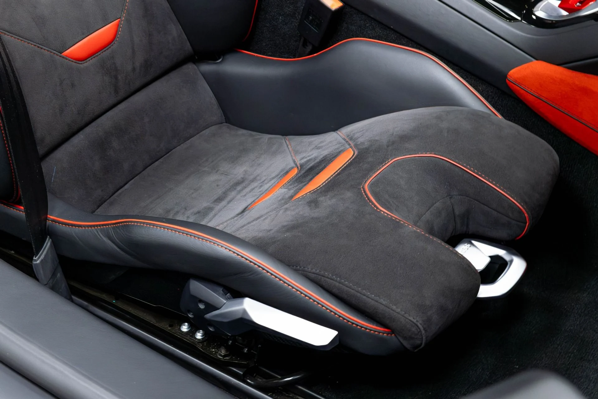 mph026_2260684851_Used_2021_Lamborghini_Huracan_EVO_EVO_Spyder_1780949077_589c762490