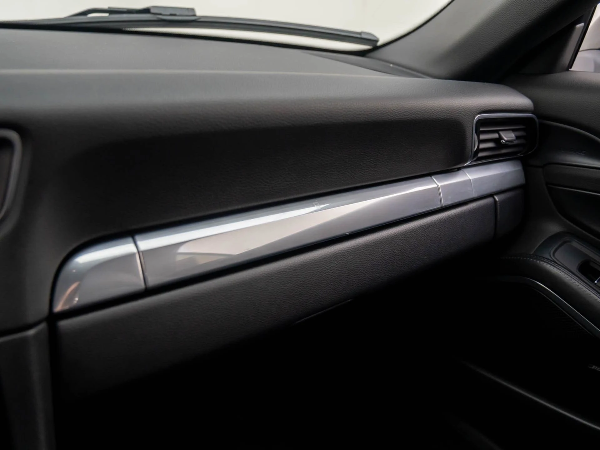 mph026_2261998800_7ecd202dd145ee23dd0590cd6189b0a6x_364fd4a346