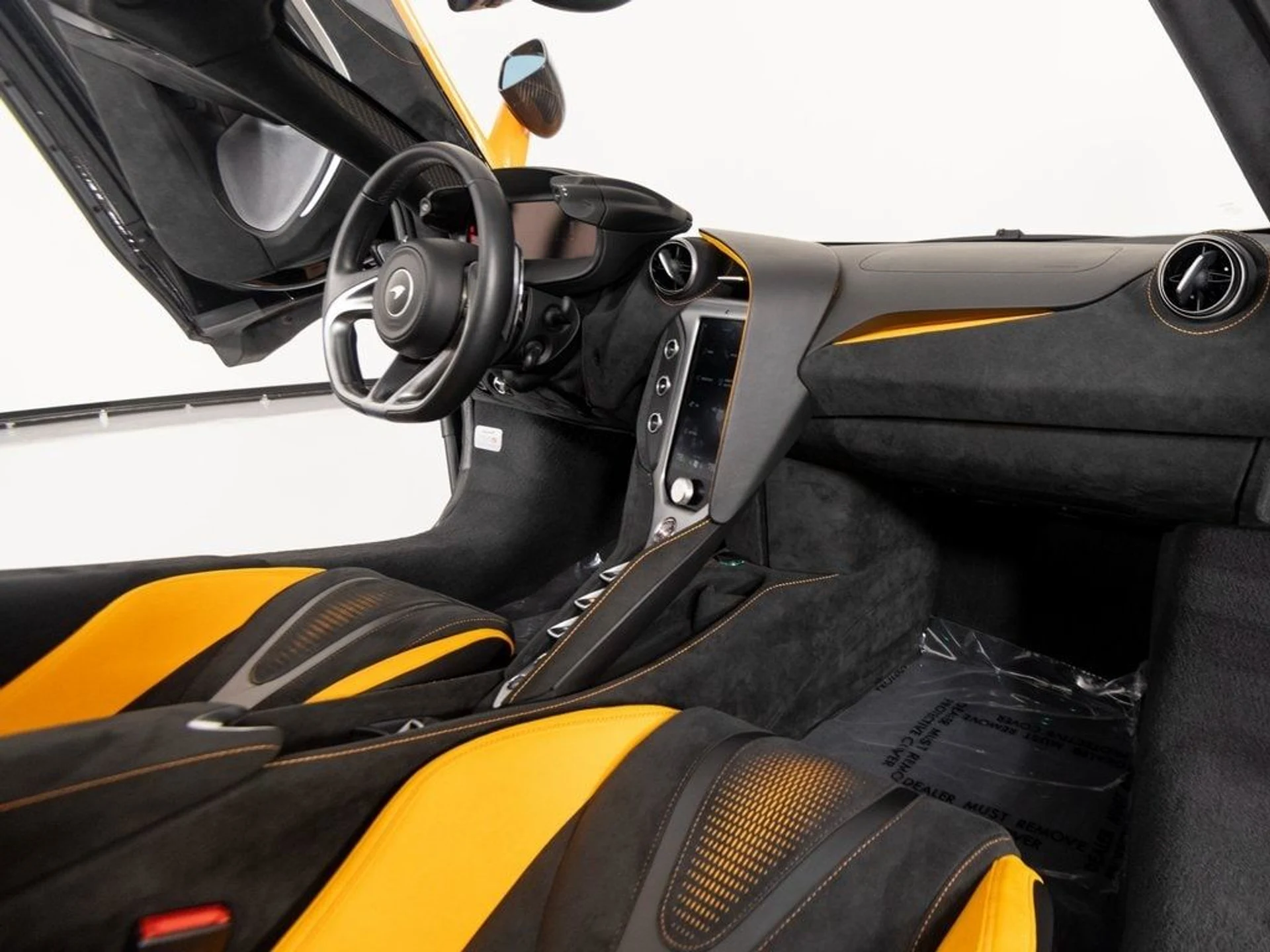 mph026_2262724008_7ee4db9fe459937bde3fd33dc72859dcx_01a4407808