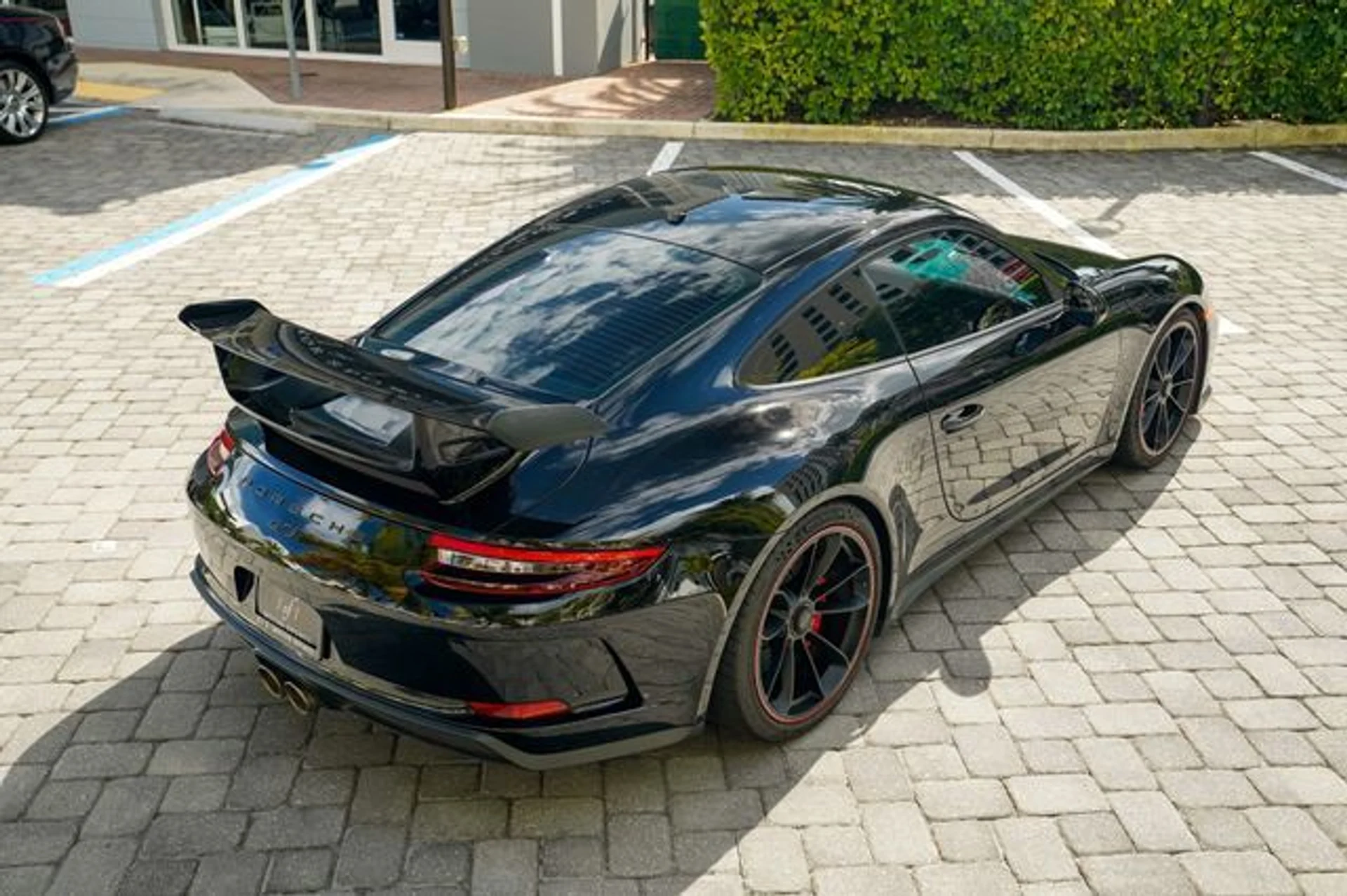 mph026_2270988477_22942361_27_b5fa25b6b4