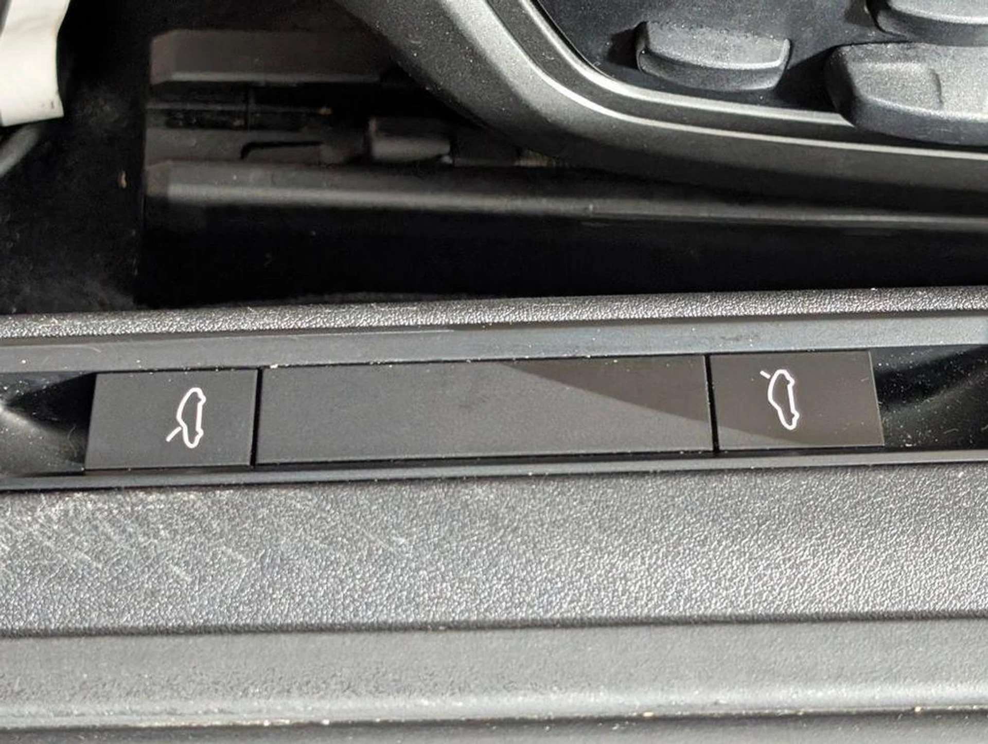 mph026_2271640728_Gv_IYIBY_7h_Lw2v_Cdqe_F_Sj_KBY_U_Xg_9de67a7aa9