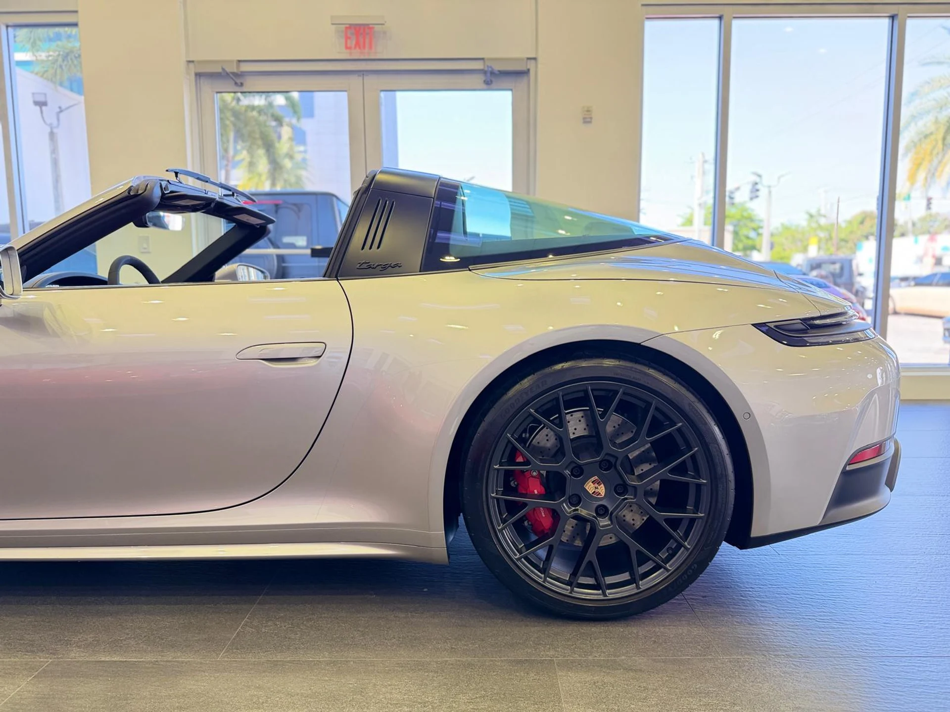 mph026_2274414067_Whats_App_Image_2026_03_25_at_10_02_38_AM_39_5feb98104c