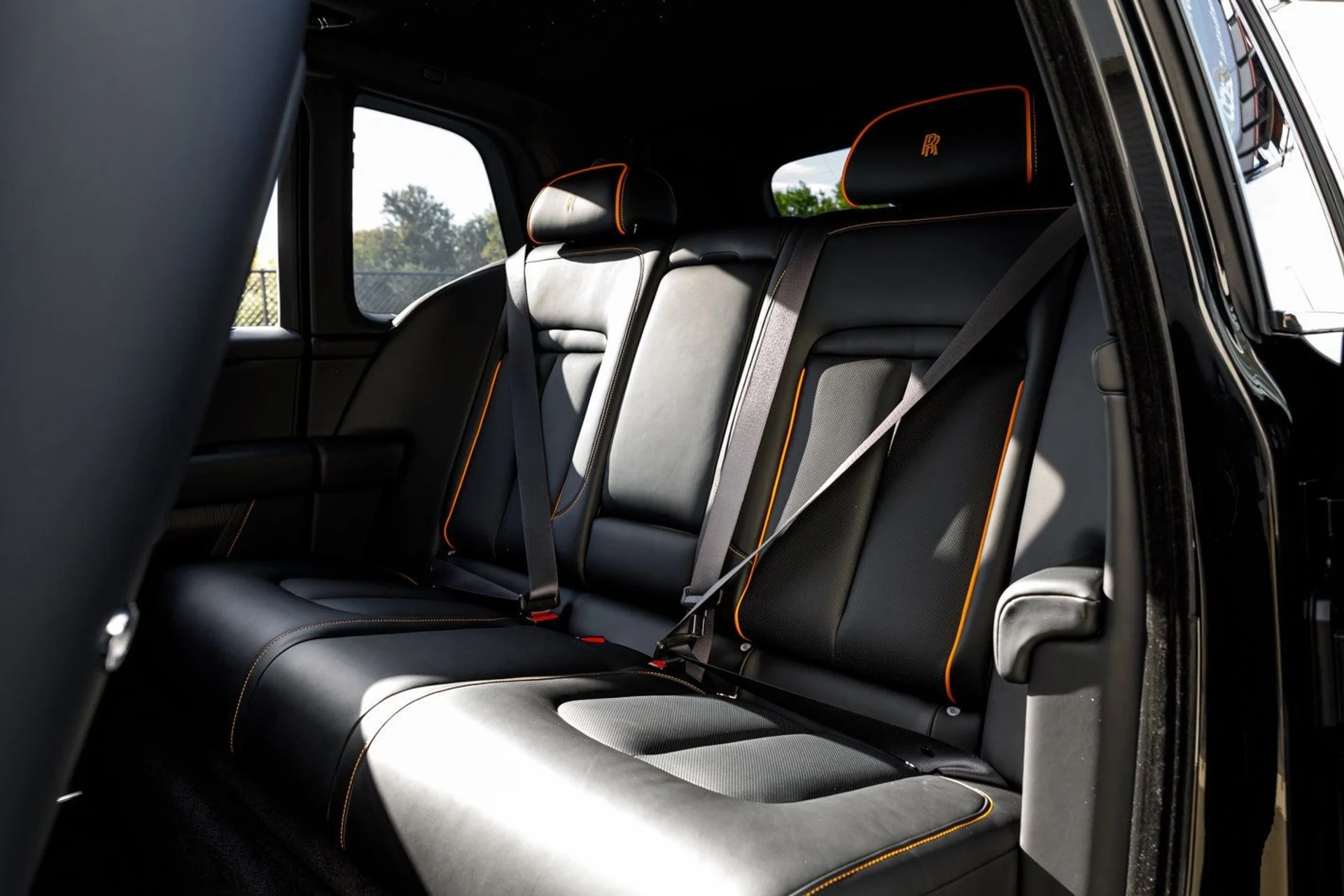 mph026_2275123786_d2bd12fa3c7a6b9bf40d6ffa7ef81cfcx_32e24652da